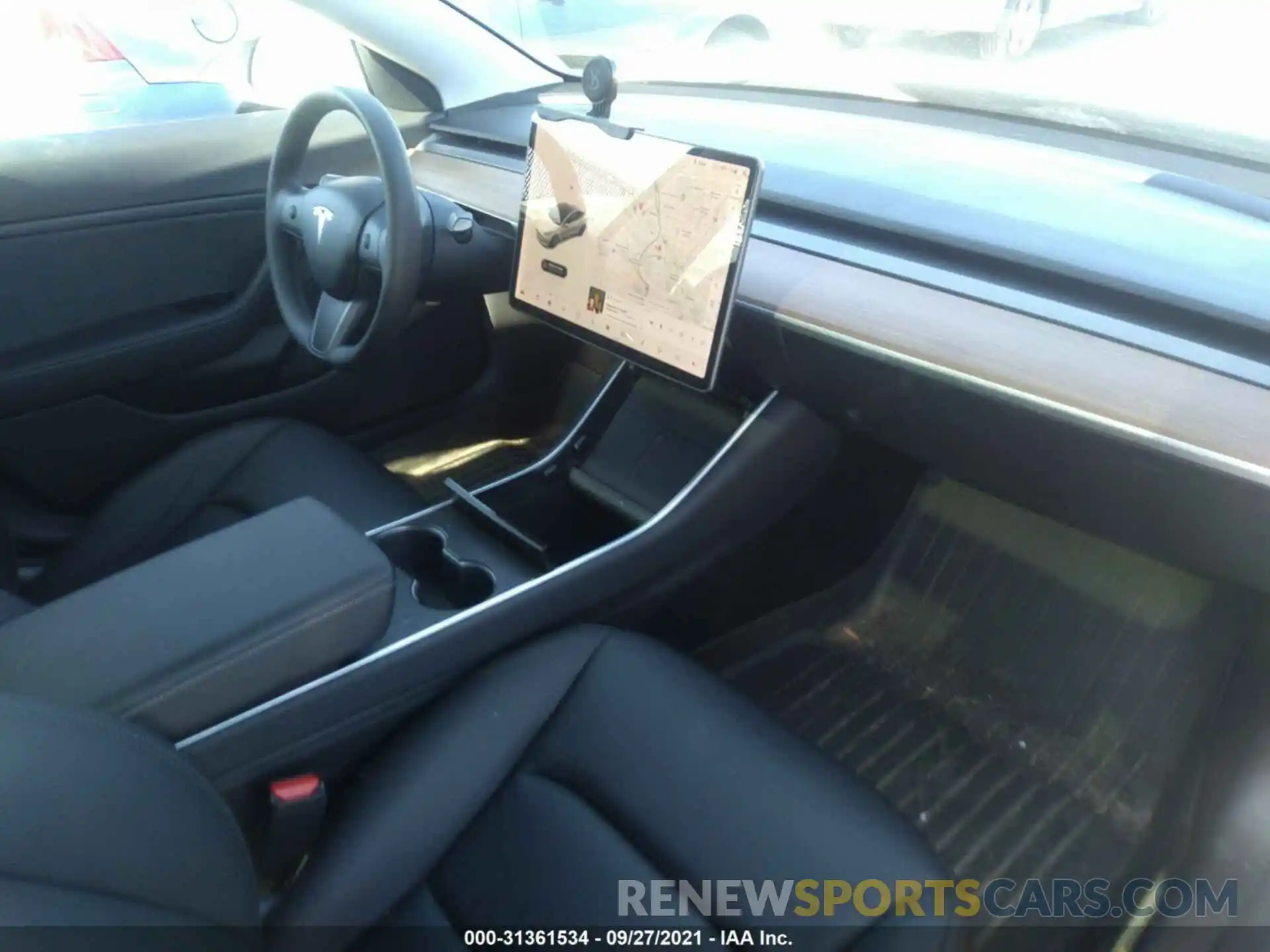 5 Photograph of a damaged car 5YJ3E1EB1LF795130 TESLA MODEL 3 2020