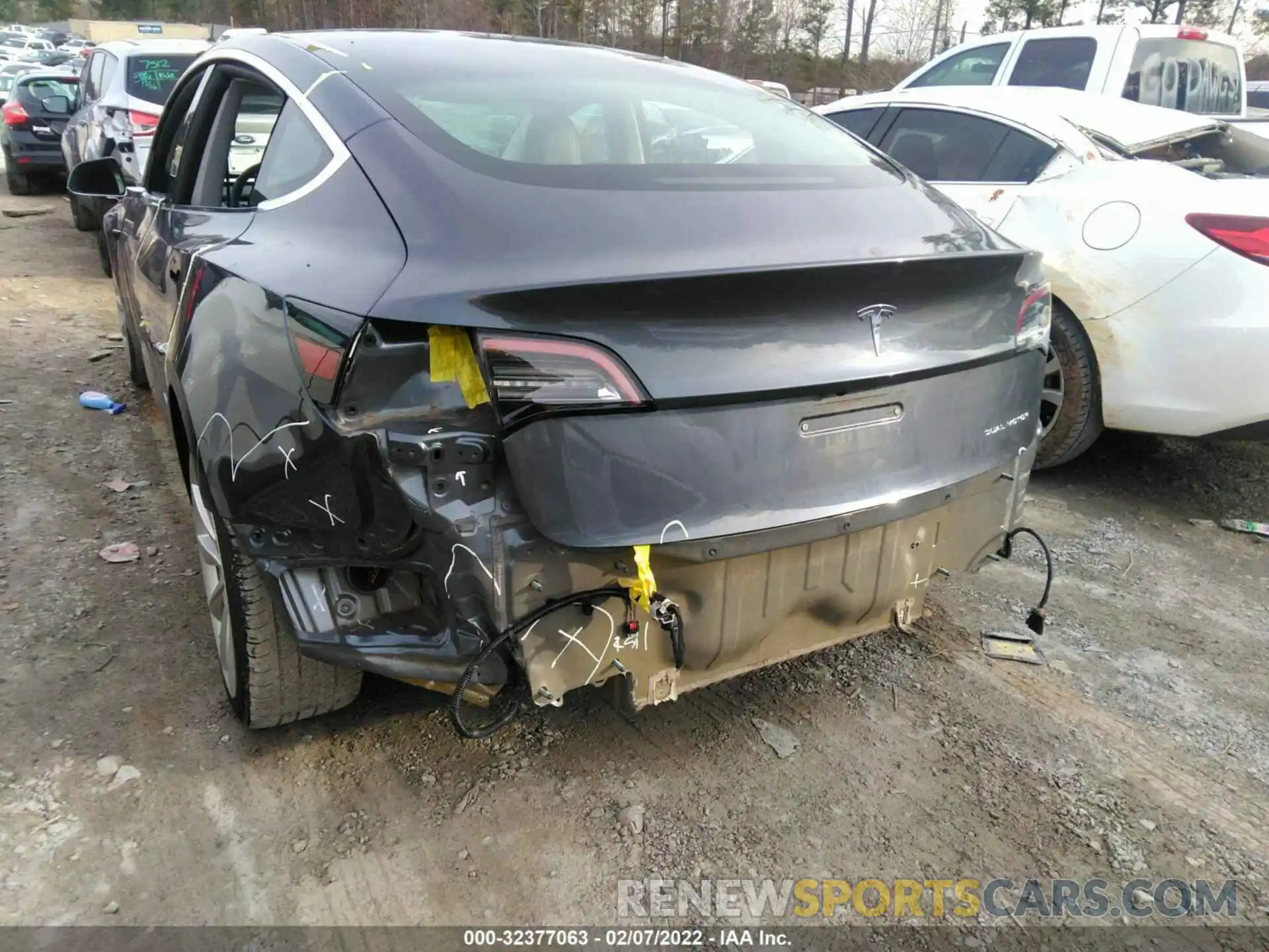 6 Photograph of a damaged car 5YJ3E1EB2LF589900 TESLA MODEL 3 2020