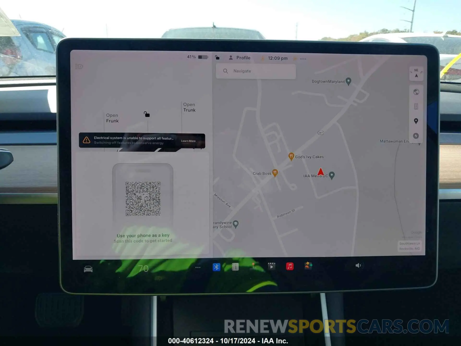 19 Photograph of a damaged car 5YJ3E1EB2LF618201 TESLA MODEL 3 2020