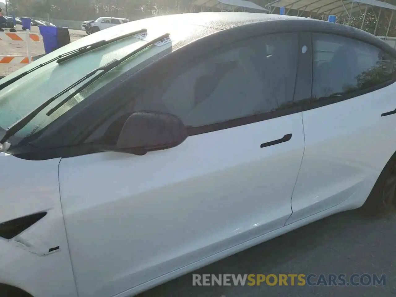 7 Photograph of a damaged car 5YJ3E1EB2LF622085 TESLA MODEL 3 2020