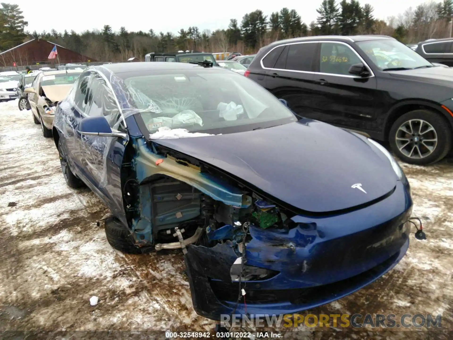 1 Photograph of a damaged car 5YJ3E1EB2LF628629 TESLA MODEL 3 2020