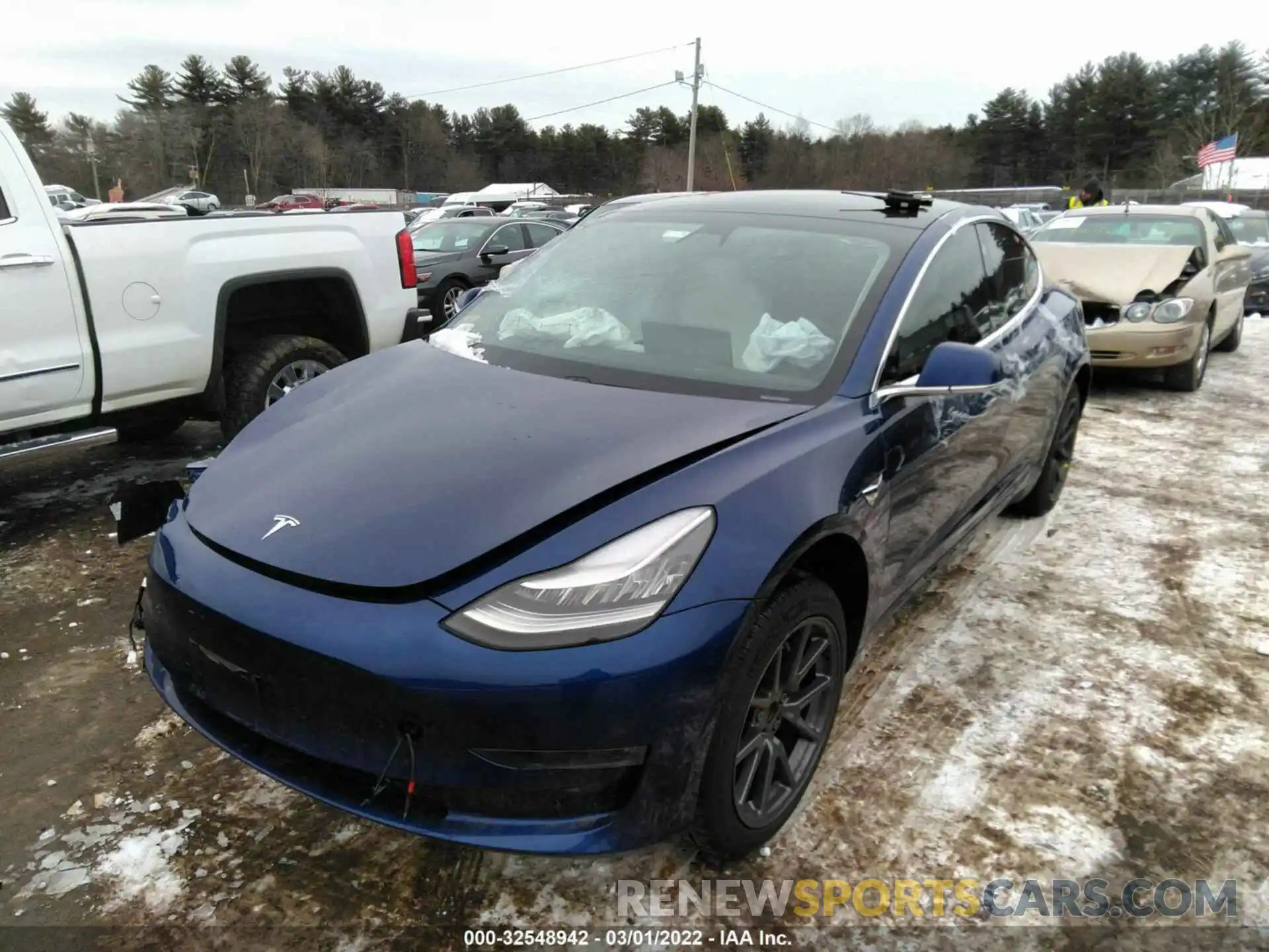 2 Photograph of a damaged car 5YJ3E1EB2LF628629 TESLA MODEL 3 2020