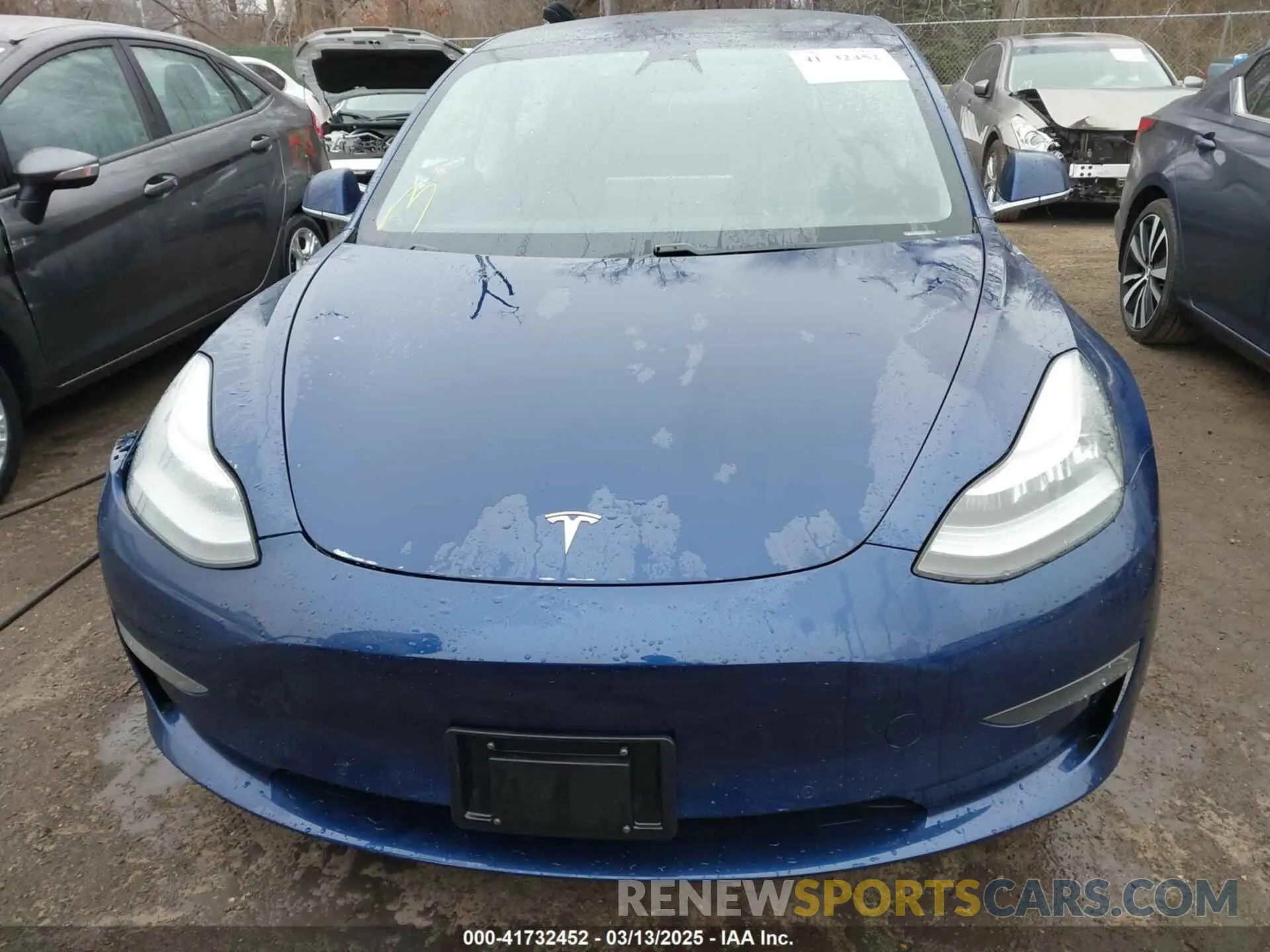 12 Photograph of a damaged car 5YJ3E1EB2LF636407 TESLA MODEL 3 2020