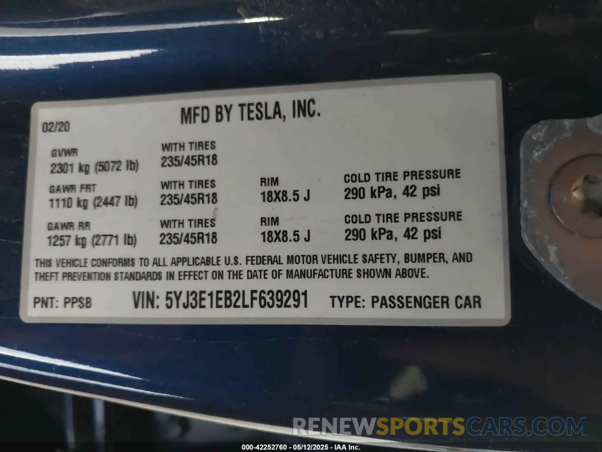 9 Photograph of a damaged car 5YJ3E1EB2LF639291 TESLA MODEL 3 2020