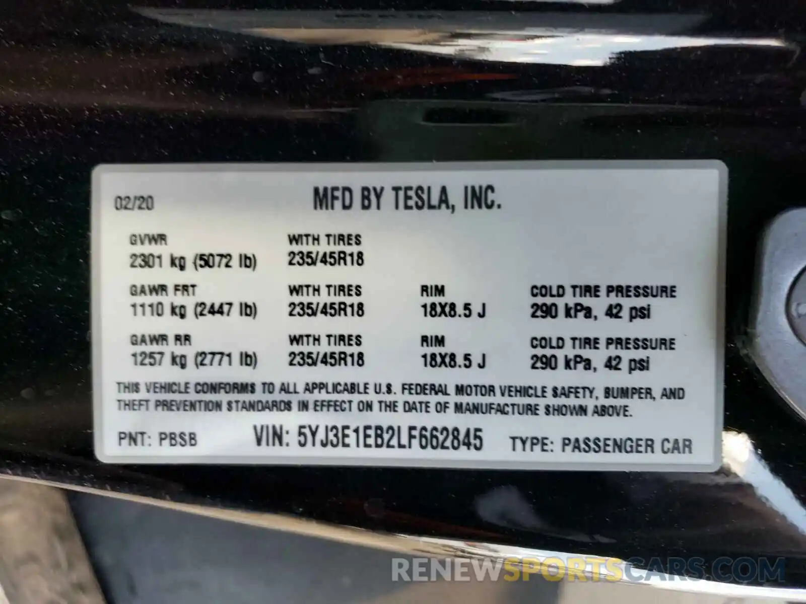 10 Photograph of a damaged car 5YJ3E1EB2LF662845 TESLA MODEL 3 2020