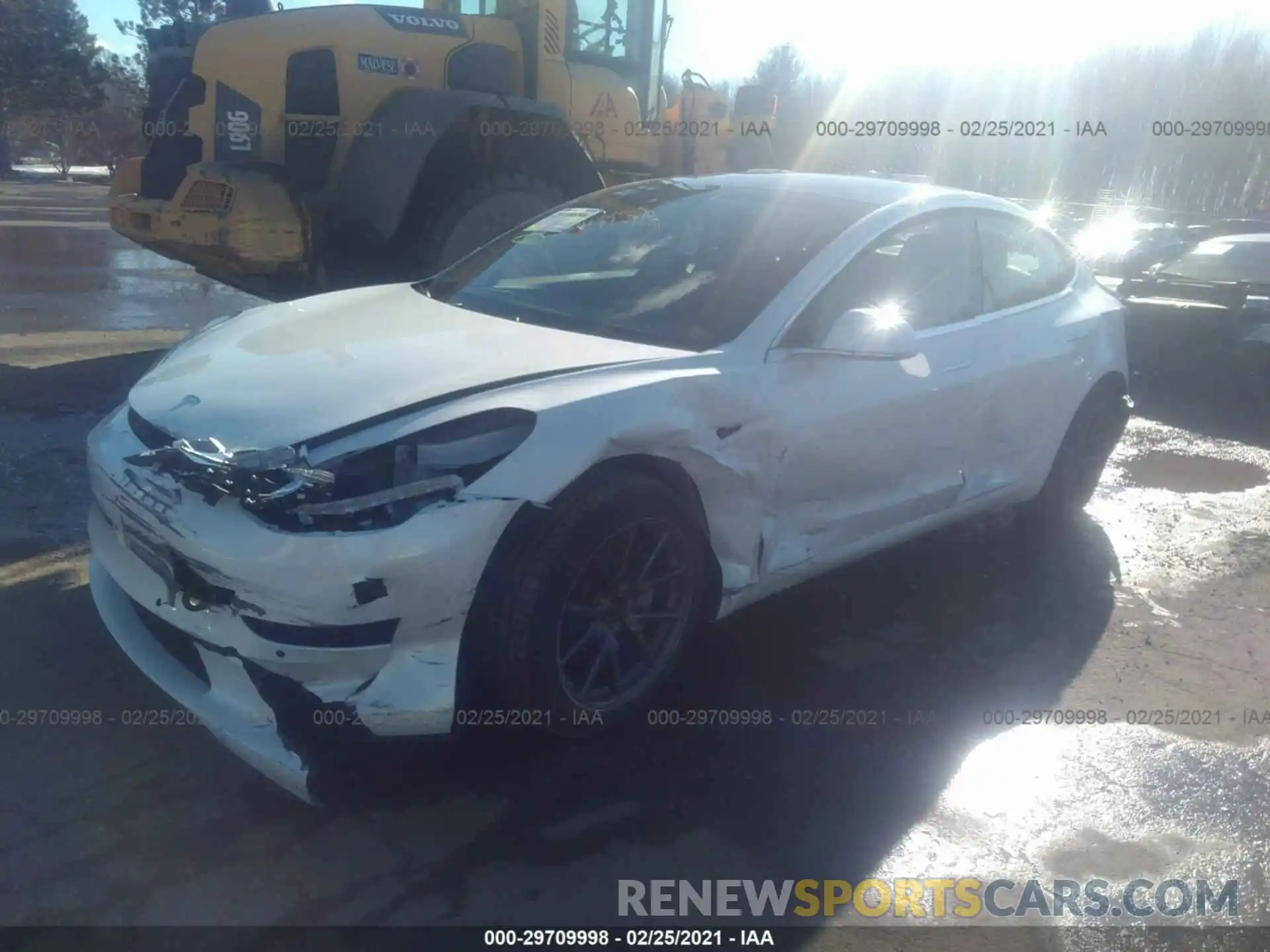 6 Photograph of a damaged car 5YJ3E1EB2LF664983 TESLA MODEL 3 2020