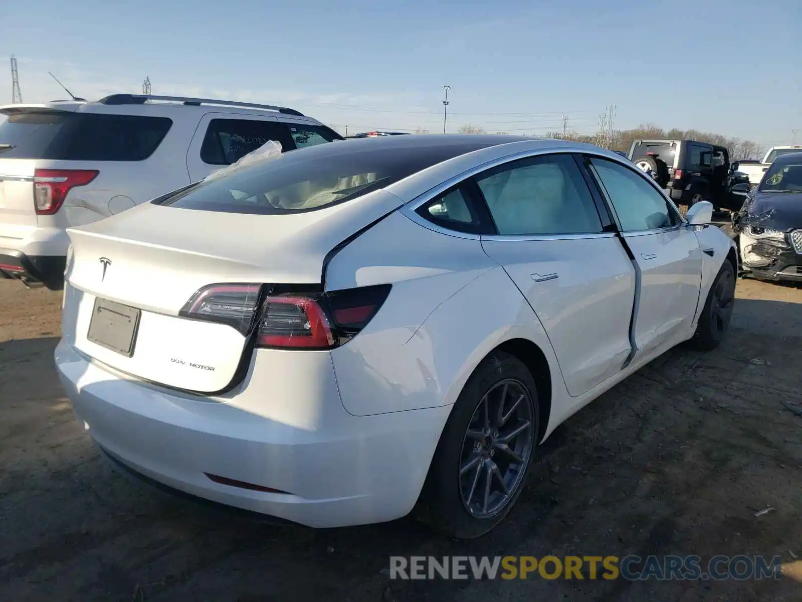 4 Photograph of a damaged car 5YJ3E1EB2LF665258 TESLA MODEL 3 2020