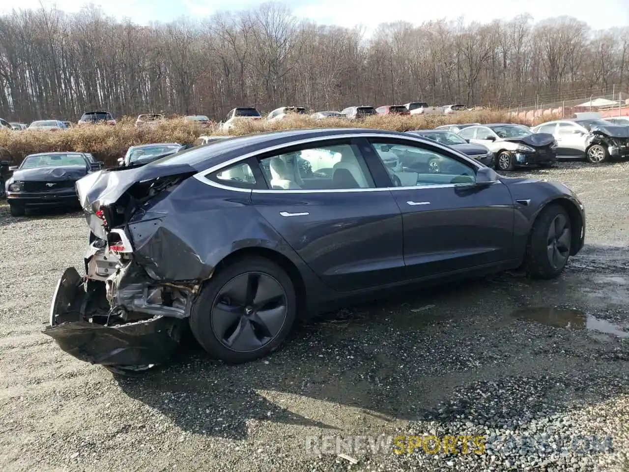 3 Photograph of a damaged car 5YJ3E1EB2LF668127 TESLA MODEL 3 2020