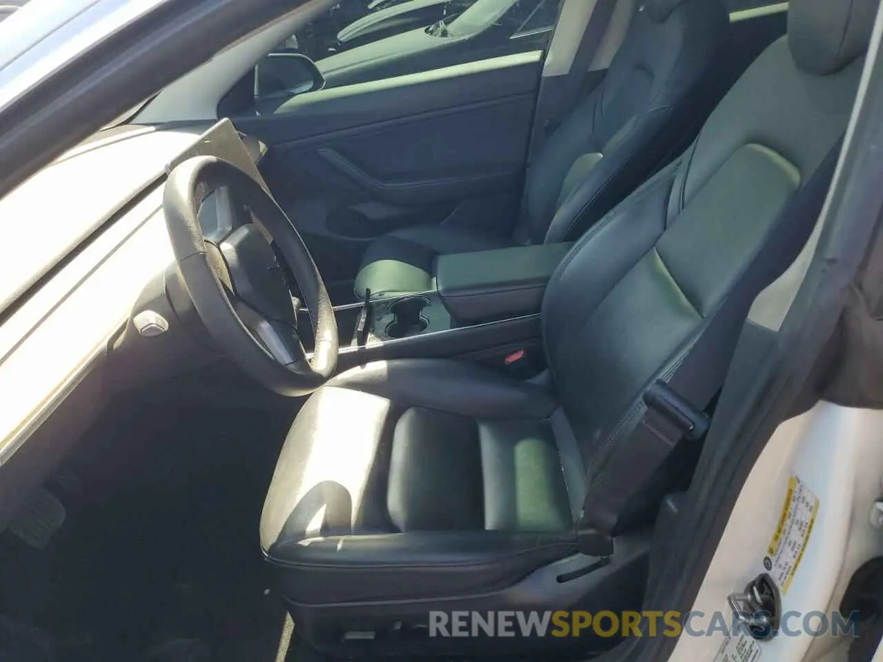 7 Photograph of a damaged car 5YJ3E1EB2LF712322 TESLA MODEL 3 2020