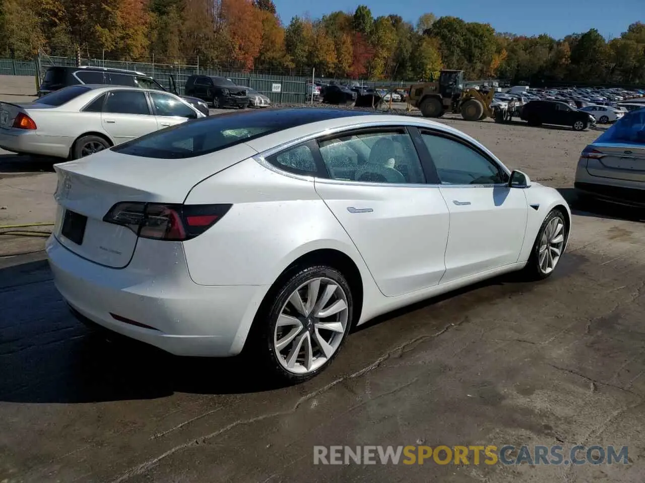 3 Photograph of a damaged car 5YJ3E1EB2LF742307 TESLA MODEL 3 2020
