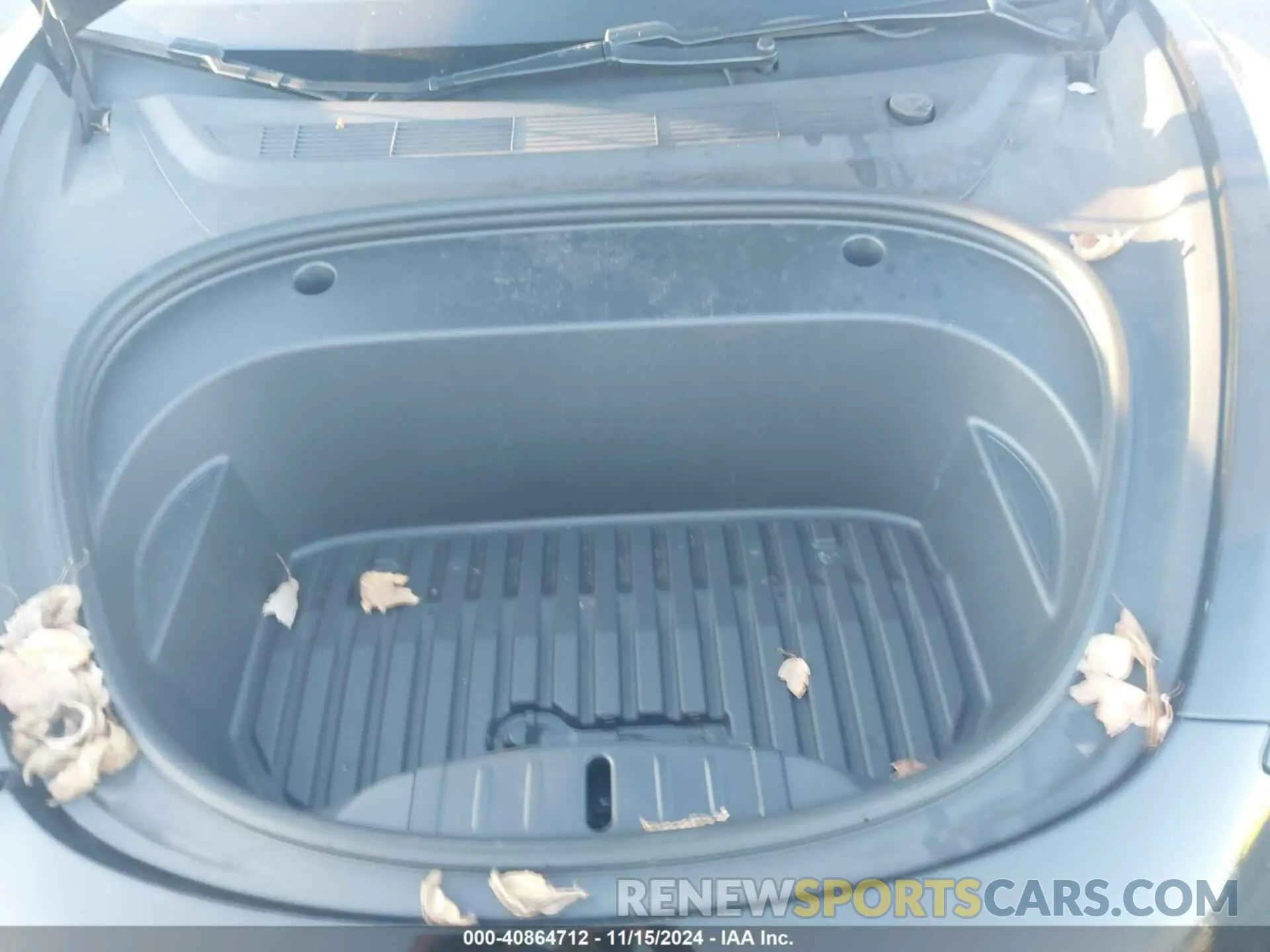 10 Photograph of a damaged car 5YJ3E1EB2LF787926 TESLA MODEL 3 2020