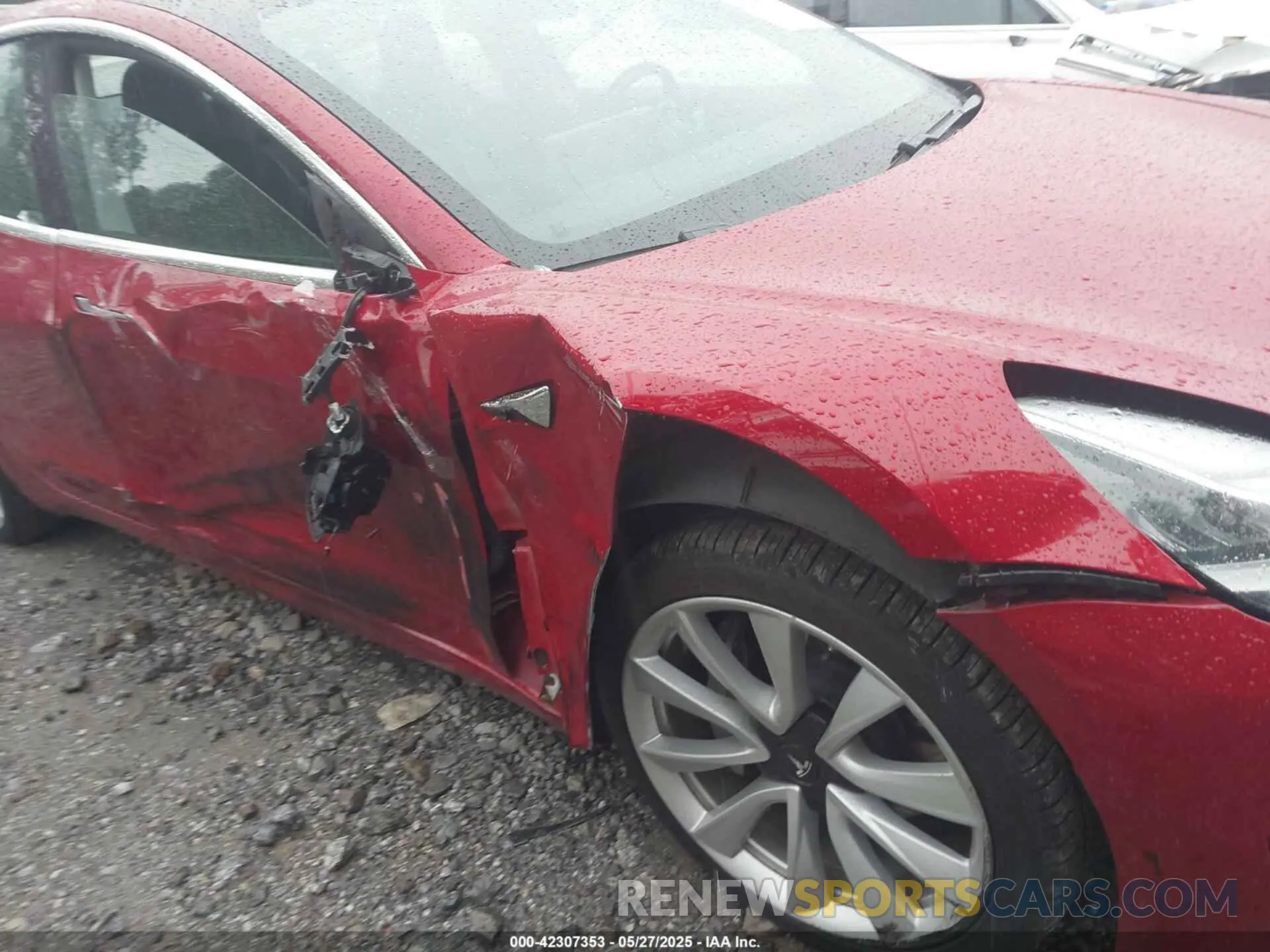 6 Photograph of a damaged car 5YJ3E1EB2LF790969 TESLA MODEL 3 2020