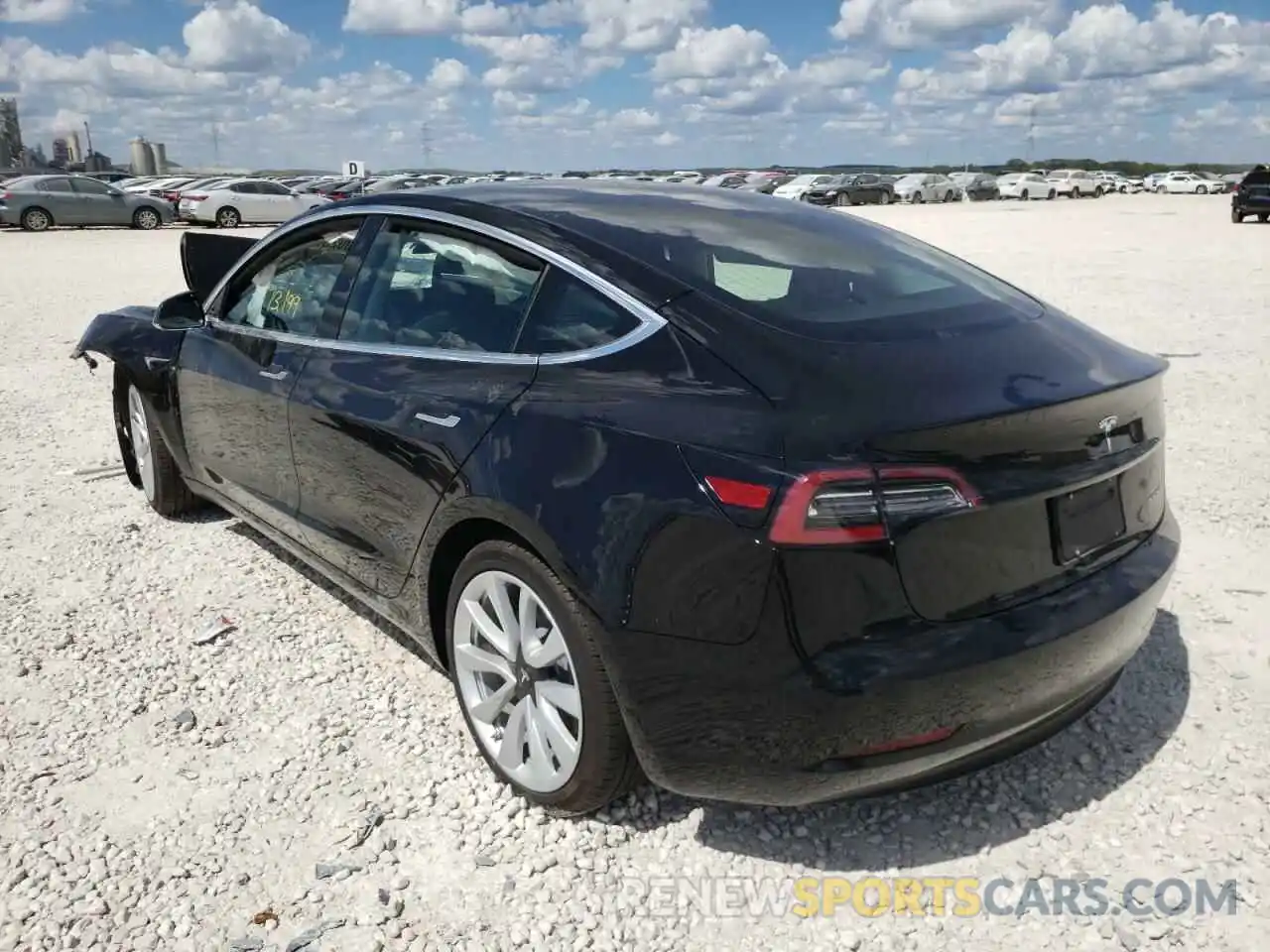 3 Photograph of a damaged car 5YJ3E1EB3LF600466 TESLA MODEL 3 2020