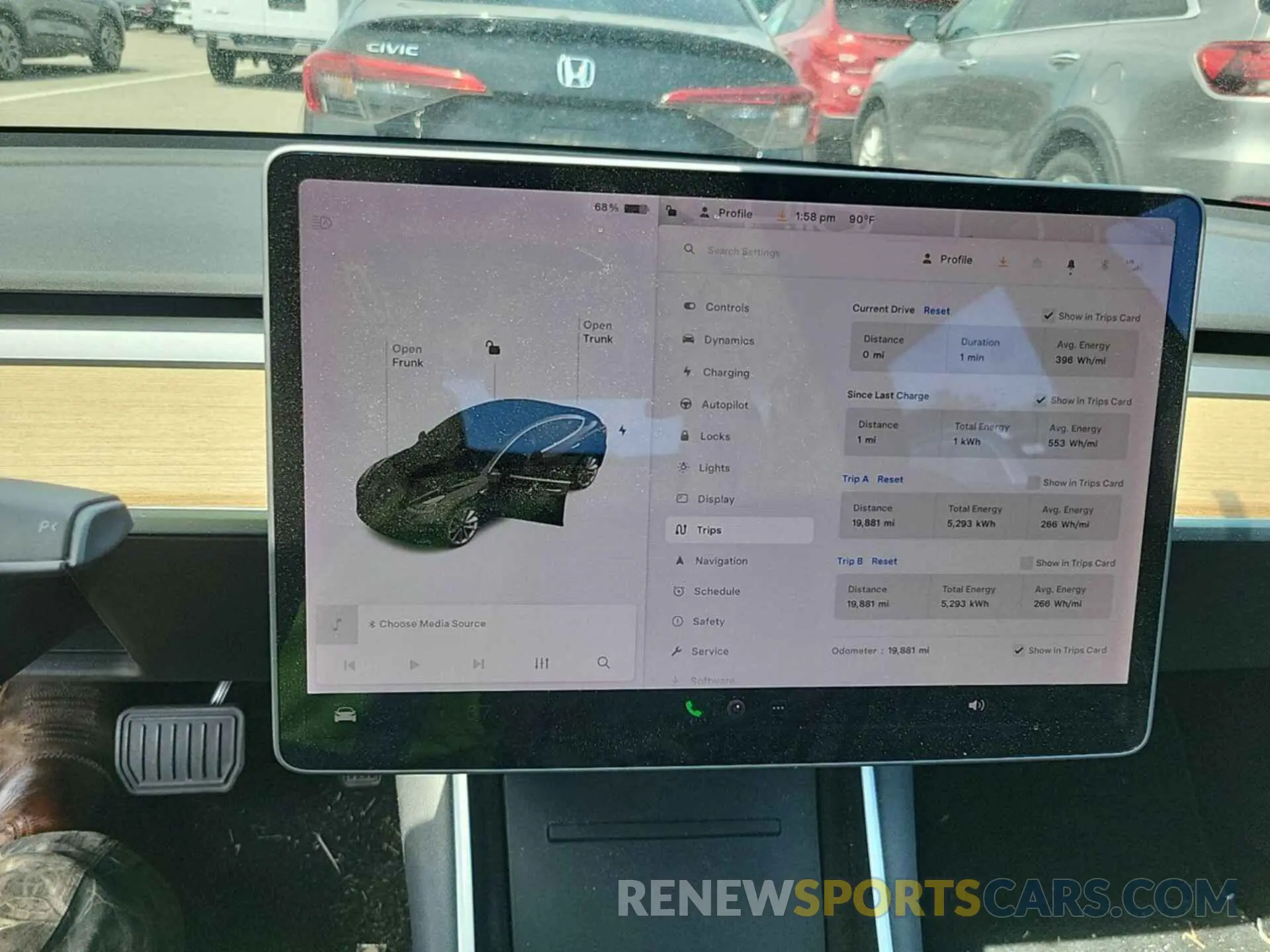 17 Photograph of a damaged car 5YJ3E1EB3LF600614 TESLA MODEL 3 2020