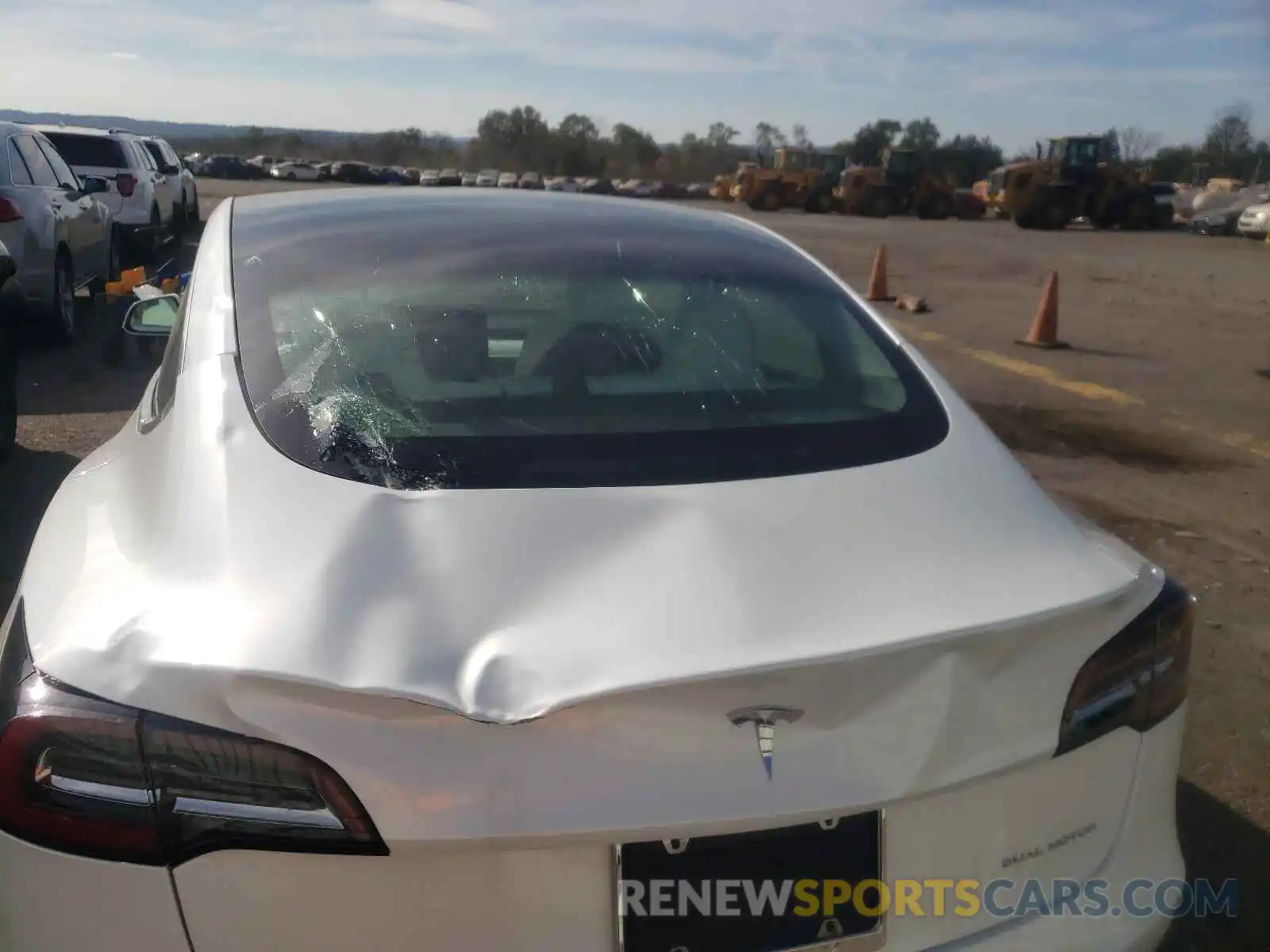 9 Photograph of a damaged car 5YJ3E1EB3LF628655 TESLA MODEL 3 2020