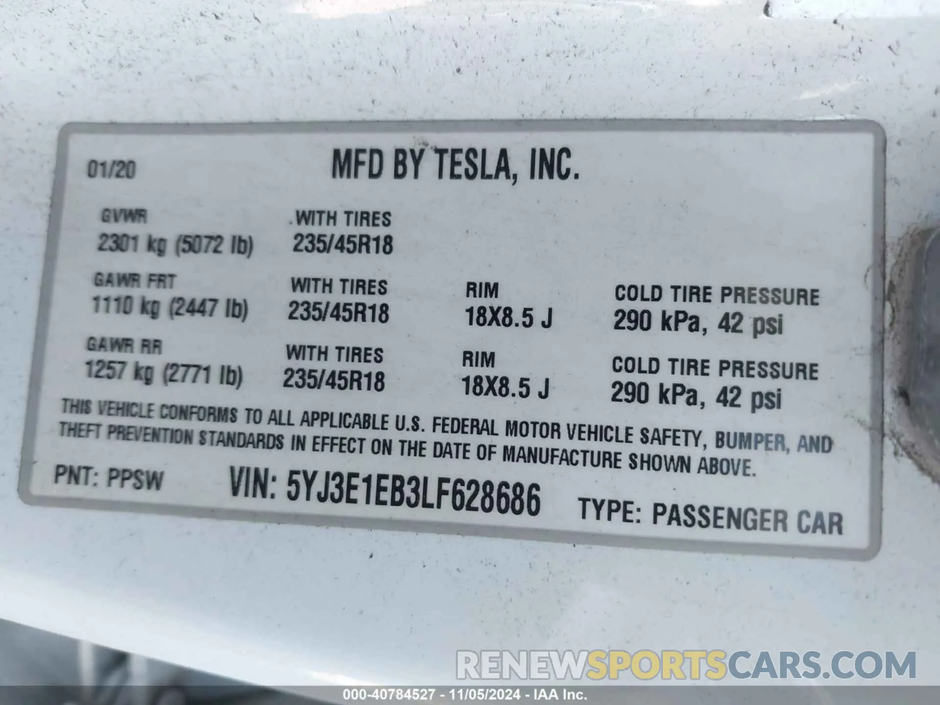 9 Photograph of a damaged car 5YJ3E1EB3LF628686 TESLA MODEL 3 2020