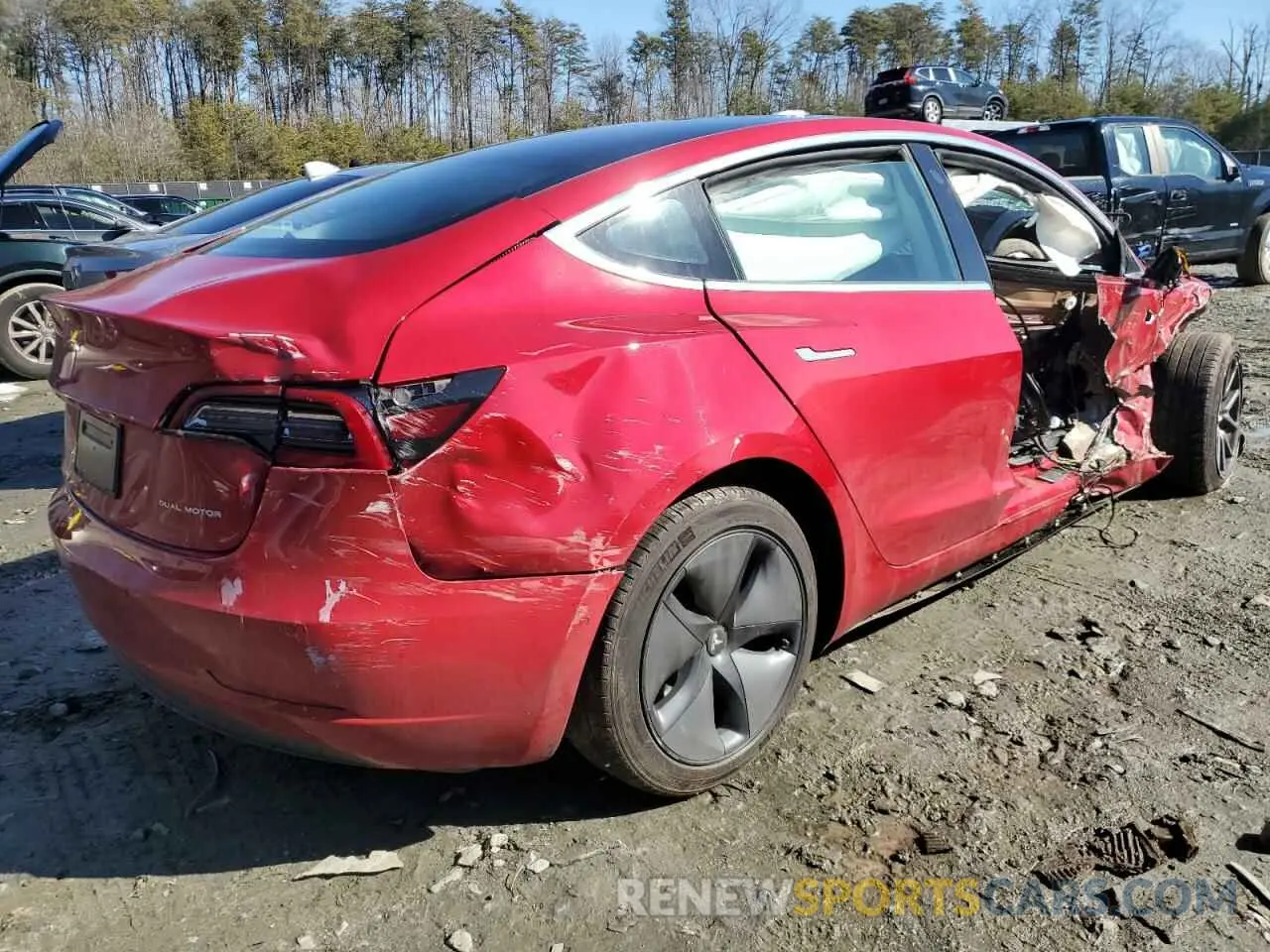 3 Photograph of a damaged car 5YJ3E1EB3LF635878 TESLA MODEL 3 2020