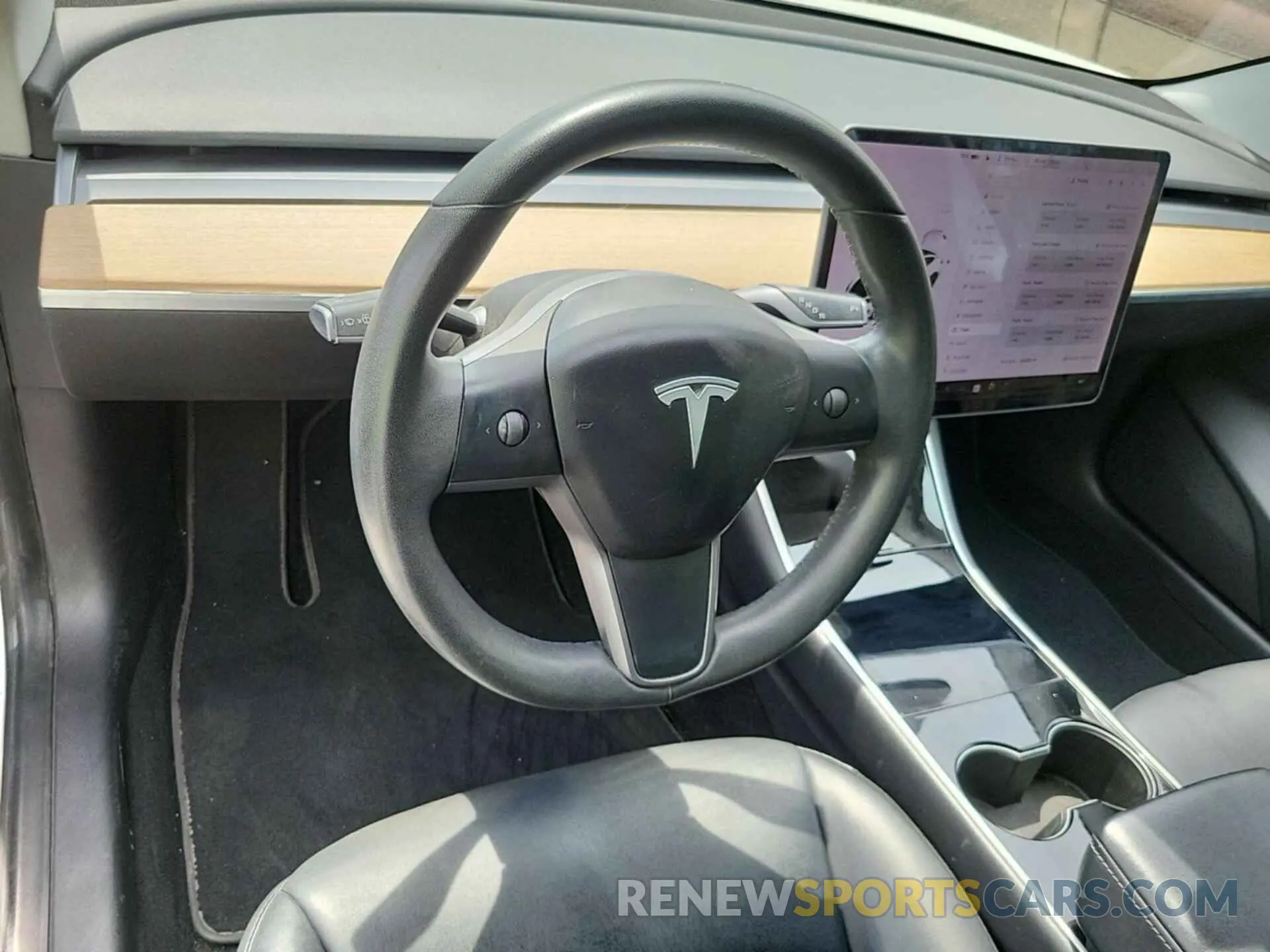 11 Photograph of a damaged car 5YJ3E1EB3LF636884 TESLA MODEL 3 2020