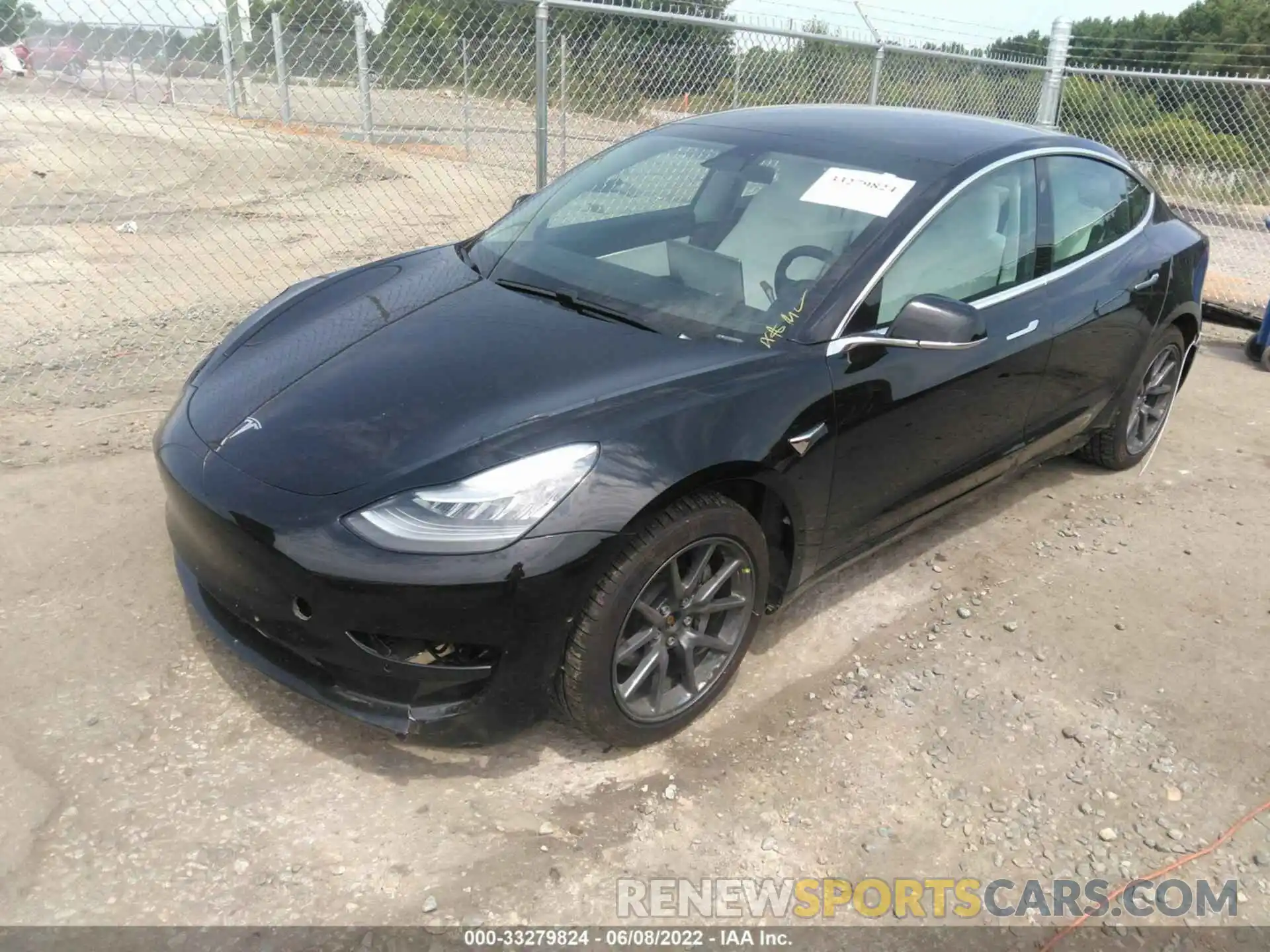 2 Photograph of a damaged car 5YJ3E1EB3LF639039 TESLA MODEL 3 2020