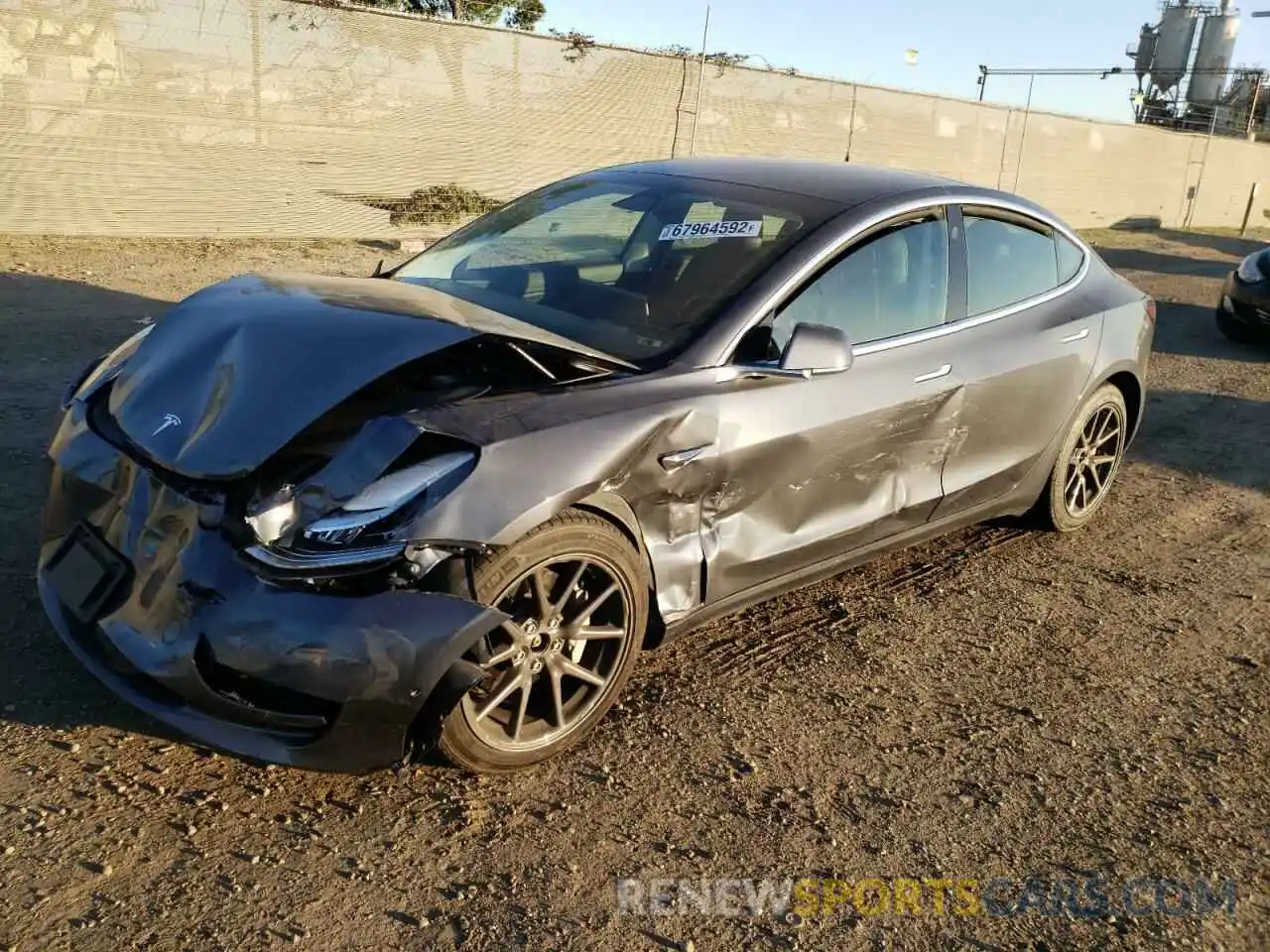 1 Photograph of a damaged car 5YJ3E1EB3LF646122 TESLA MODEL 3 2020