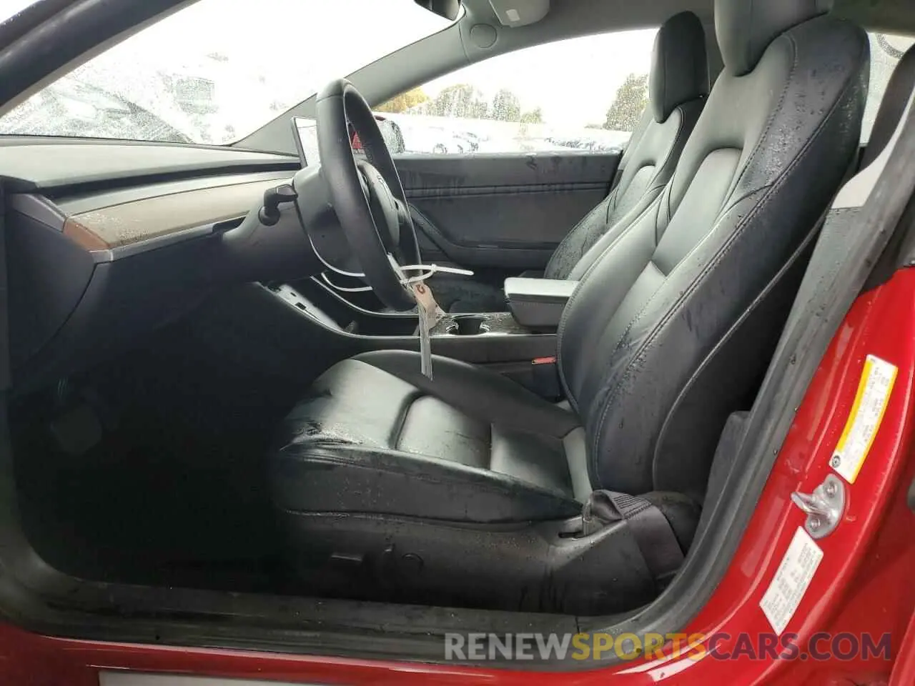 7 Photograph of a damaged car 5YJ3E1EB3LF646301 TESLA MODEL 3 2020