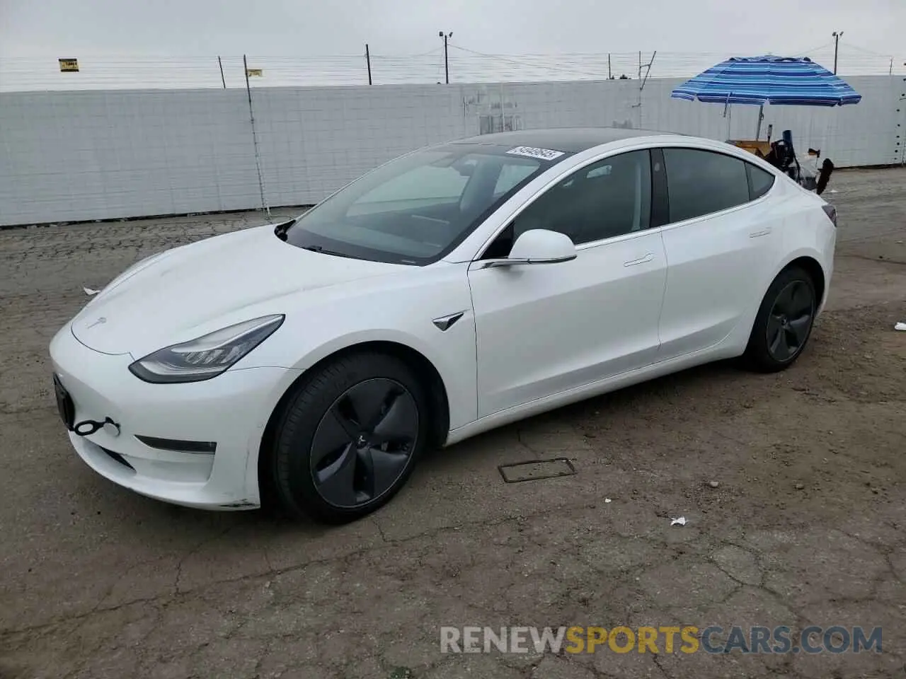 1 Photograph of a damaged car 5YJ3E1EB3LF650252 TESLA MODEL 3 2020