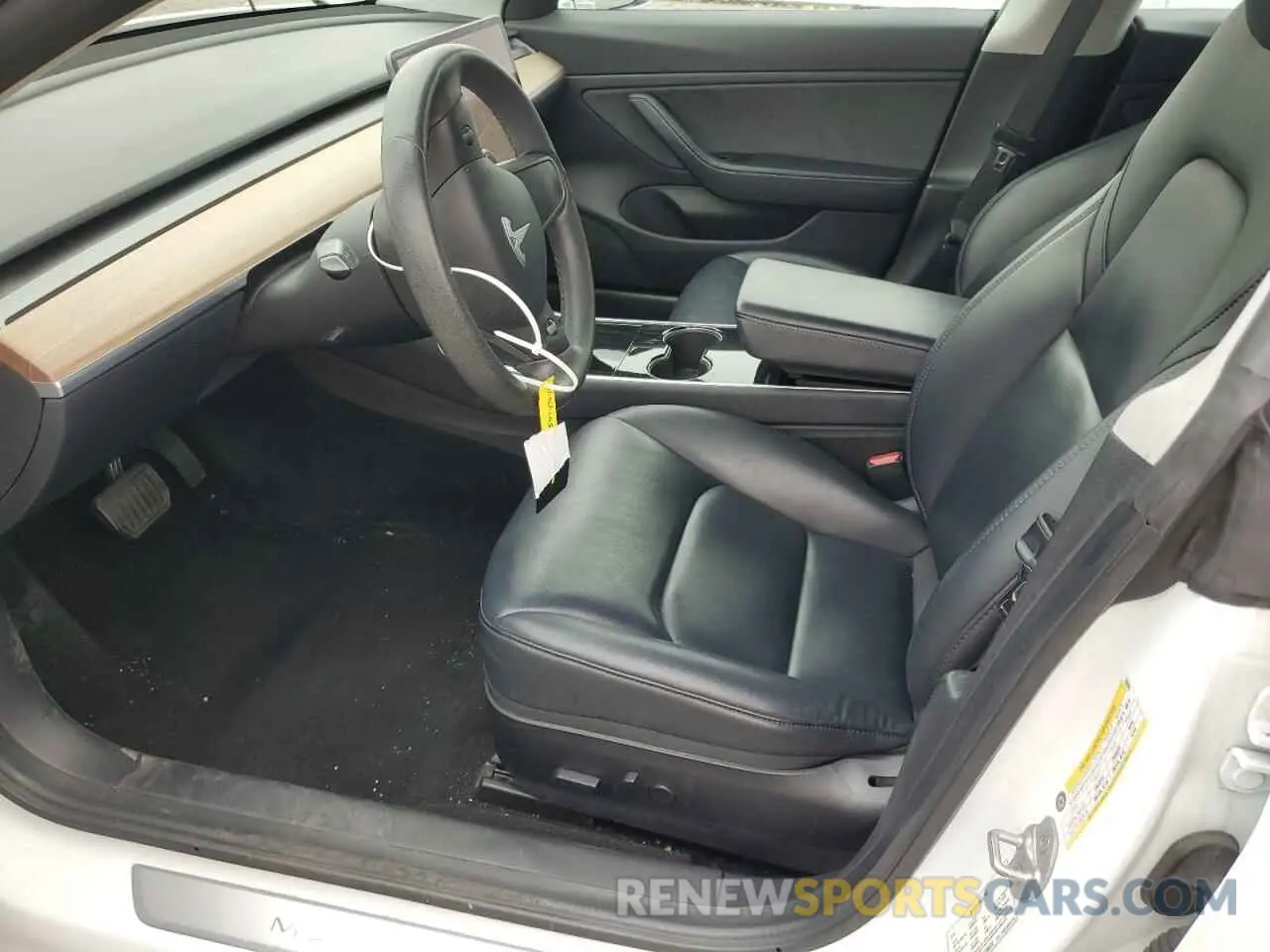7 Photograph of a damaged car 5YJ3E1EB3LF650252 TESLA MODEL 3 2020