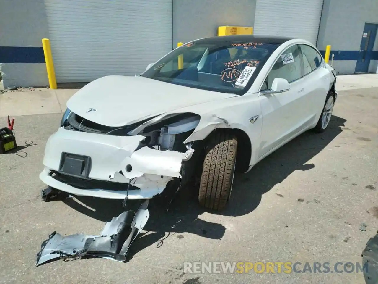 2 Photograph of a damaged car 5YJ3E1EB3LF712457 TESLA MODEL 3 2020