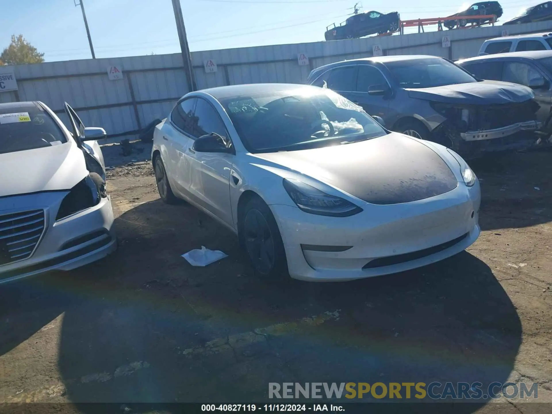 1 Photograph of a damaged car 5YJ3E1EB3LF790558 TESLA MODEL 3 2020