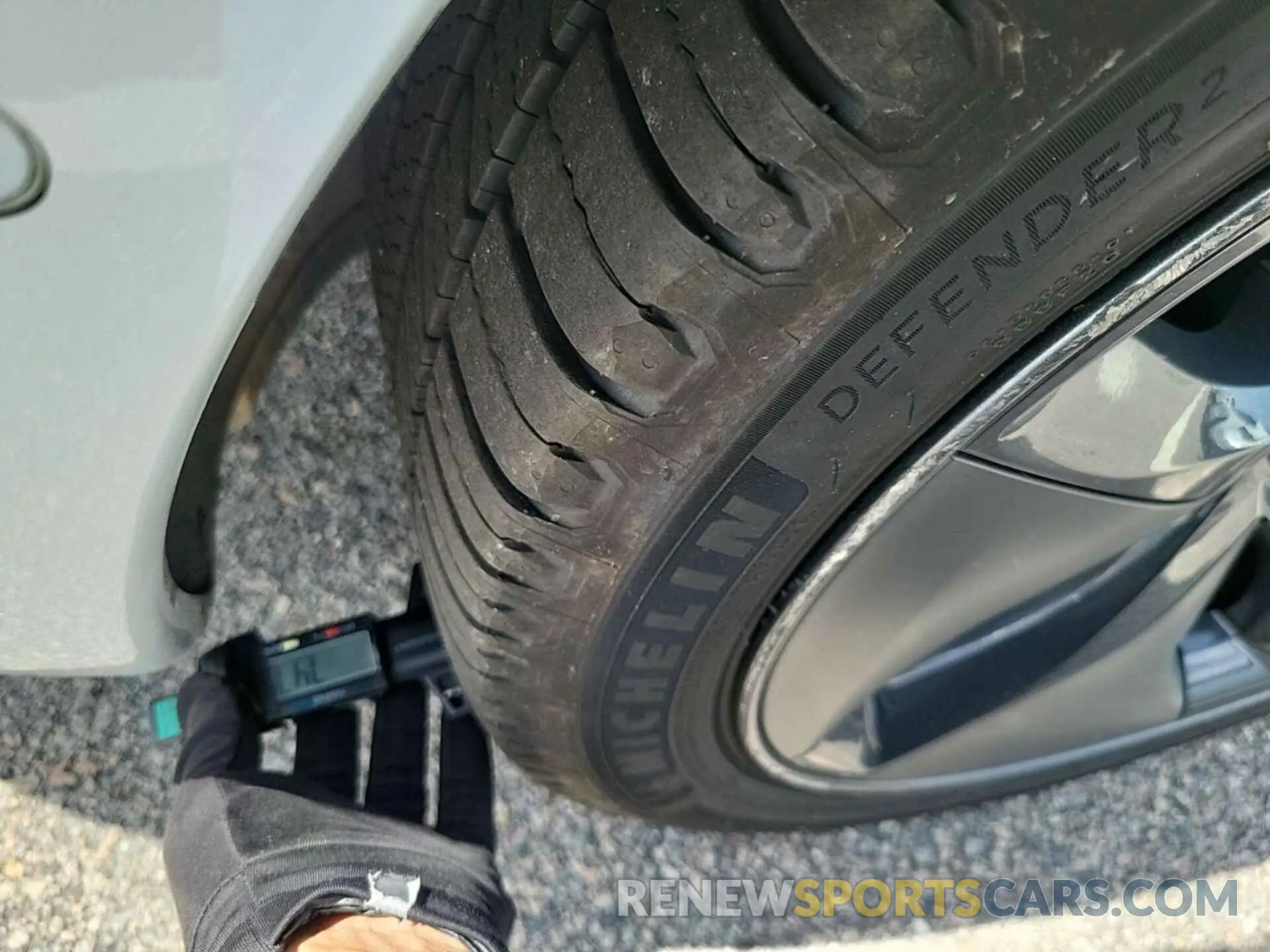 11 Photograph of a damaged car 5YJ3E1EB3LF795047 TESLA MODEL 3 2020