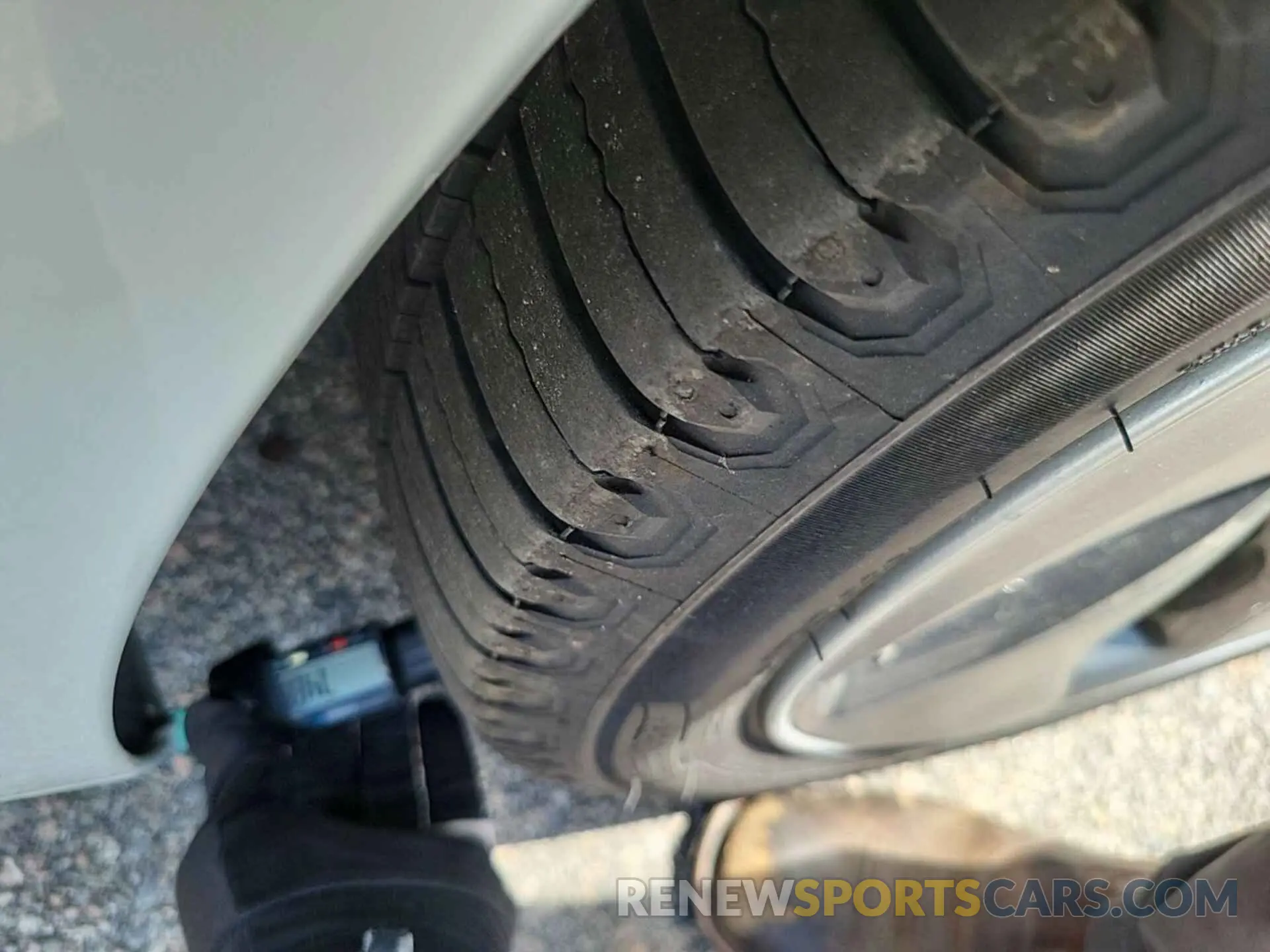 17 Photograph of a damaged car 5YJ3E1EB3LF795047 TESLA MODEL 3 2020
