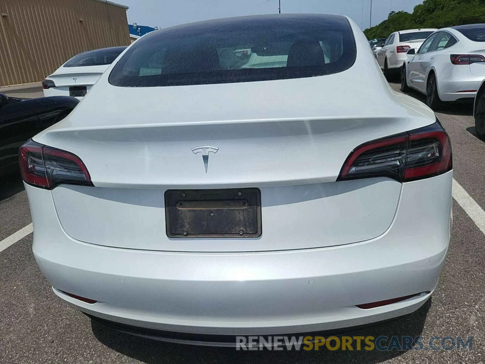 8 Photograph of a damaged car 5YJ3E1EB3LF795047 TESLA MODEL 3 2020