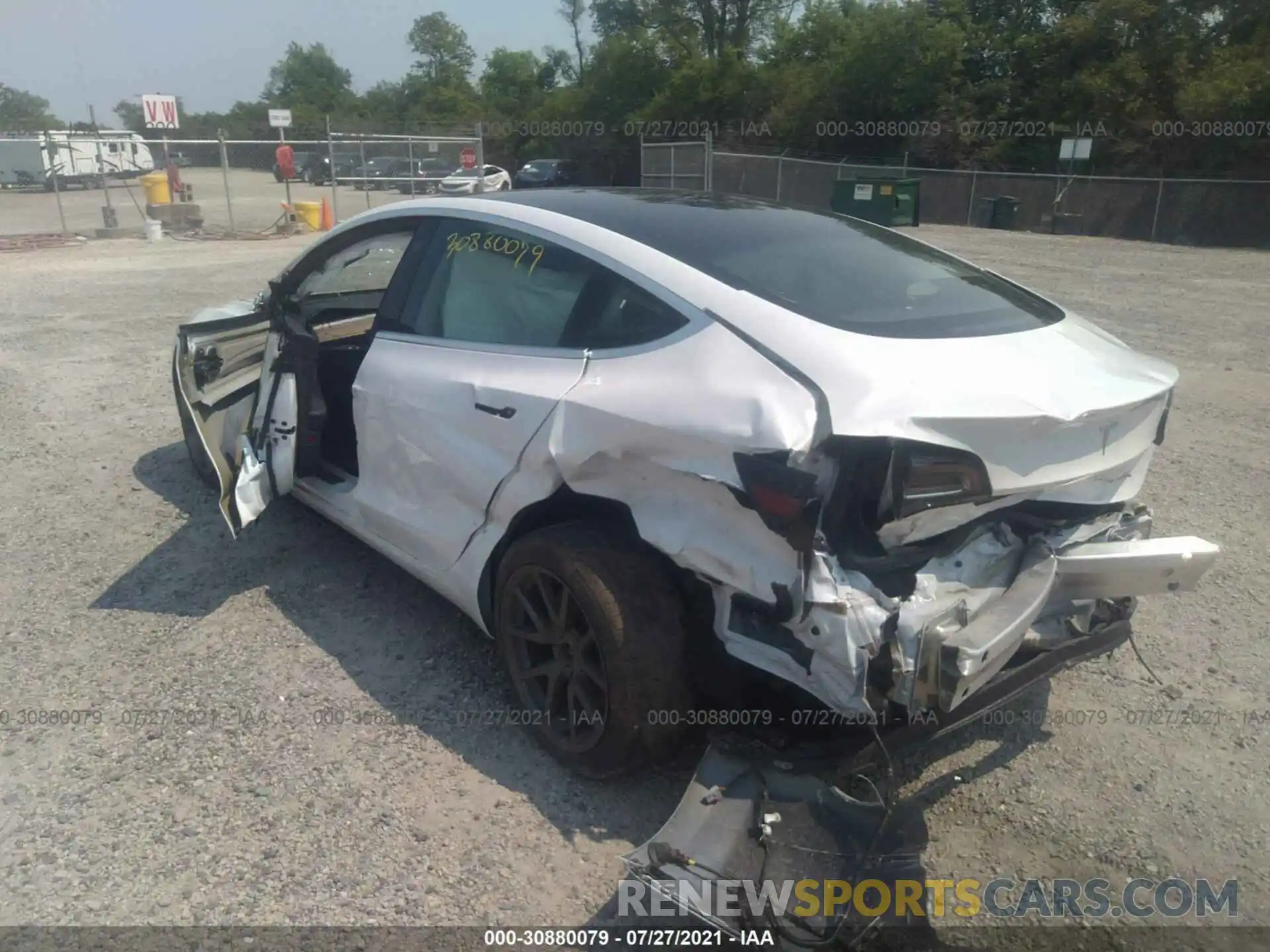 3 Photograph of a damaged car 5YJ3E1EB3LF795162 TESLA MODEL 3 2020