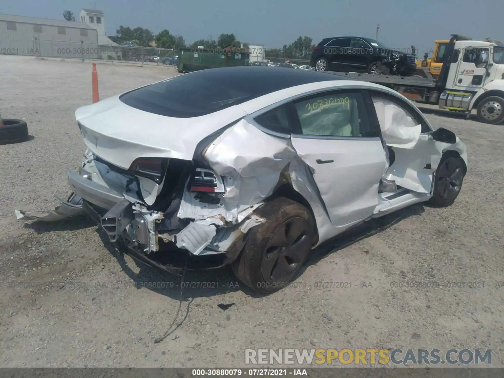 4 Photograph of a damaged car 5YJ3E1EB3LF795162 TESLA MODEL 3 2020