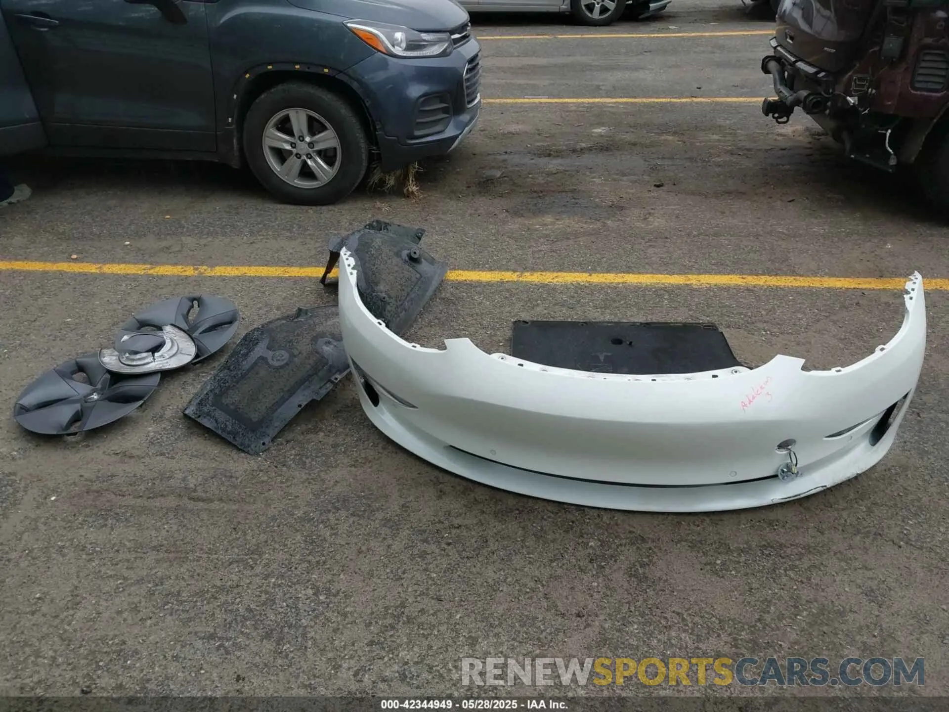 12 Photograph of a damaged car 5YJ3E1EB3LF801056 TESLA MODEL 3 2020