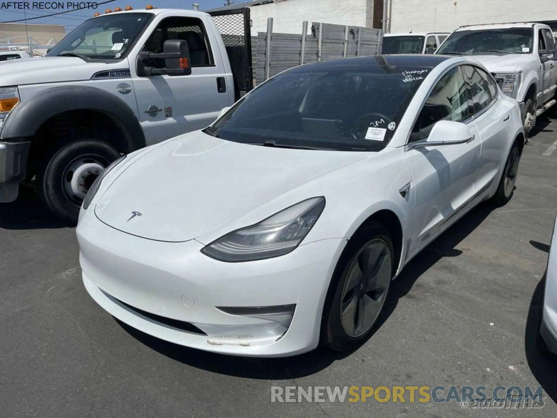 13 Photograph of a damaged car 5YJ3E1EB3LF803115 TESLA MODEL 3 2020
