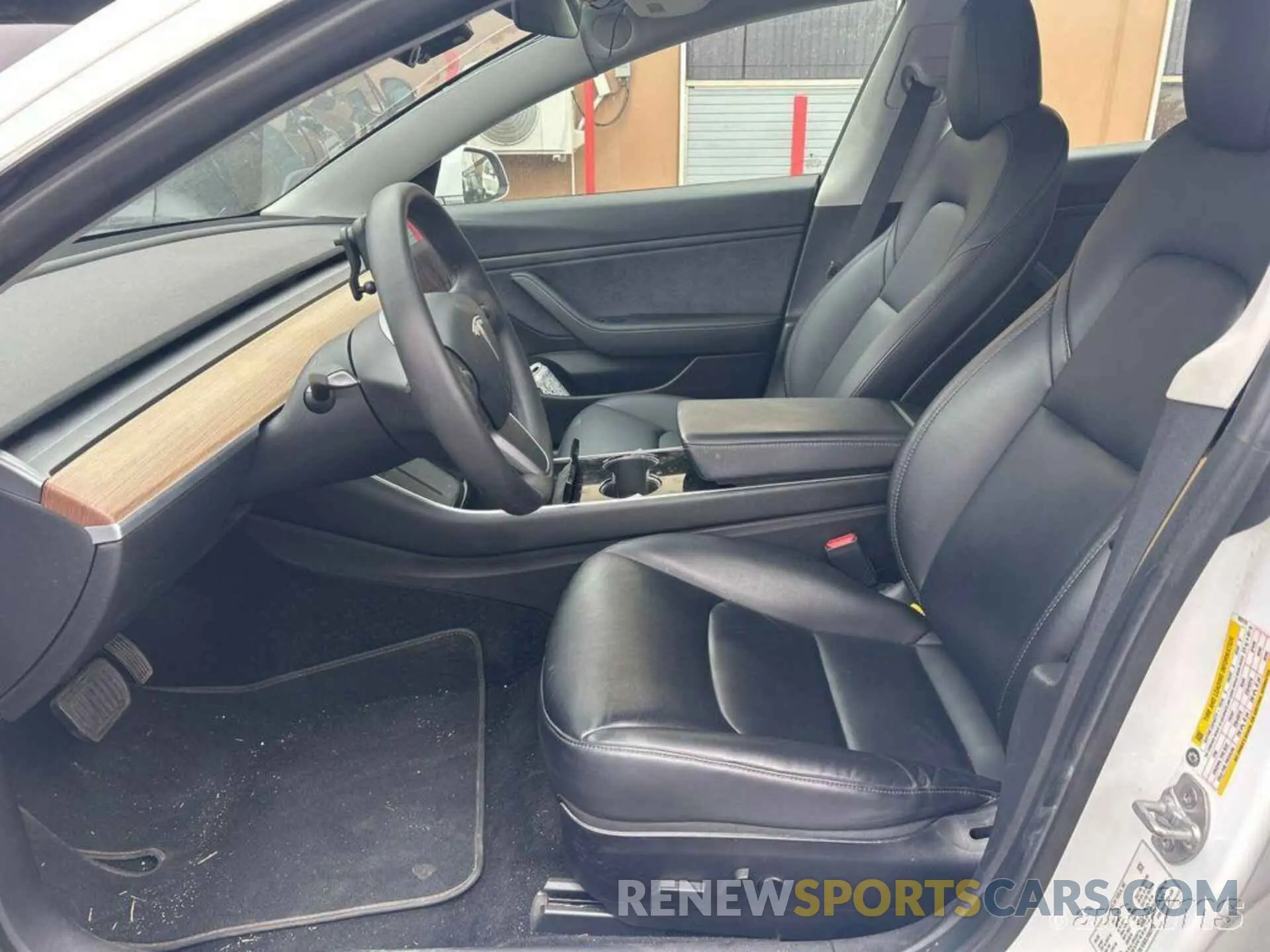 6 Photograph of a damaged car 5YJ3E1EB3LF803115 TESLA MODEL 3 2020