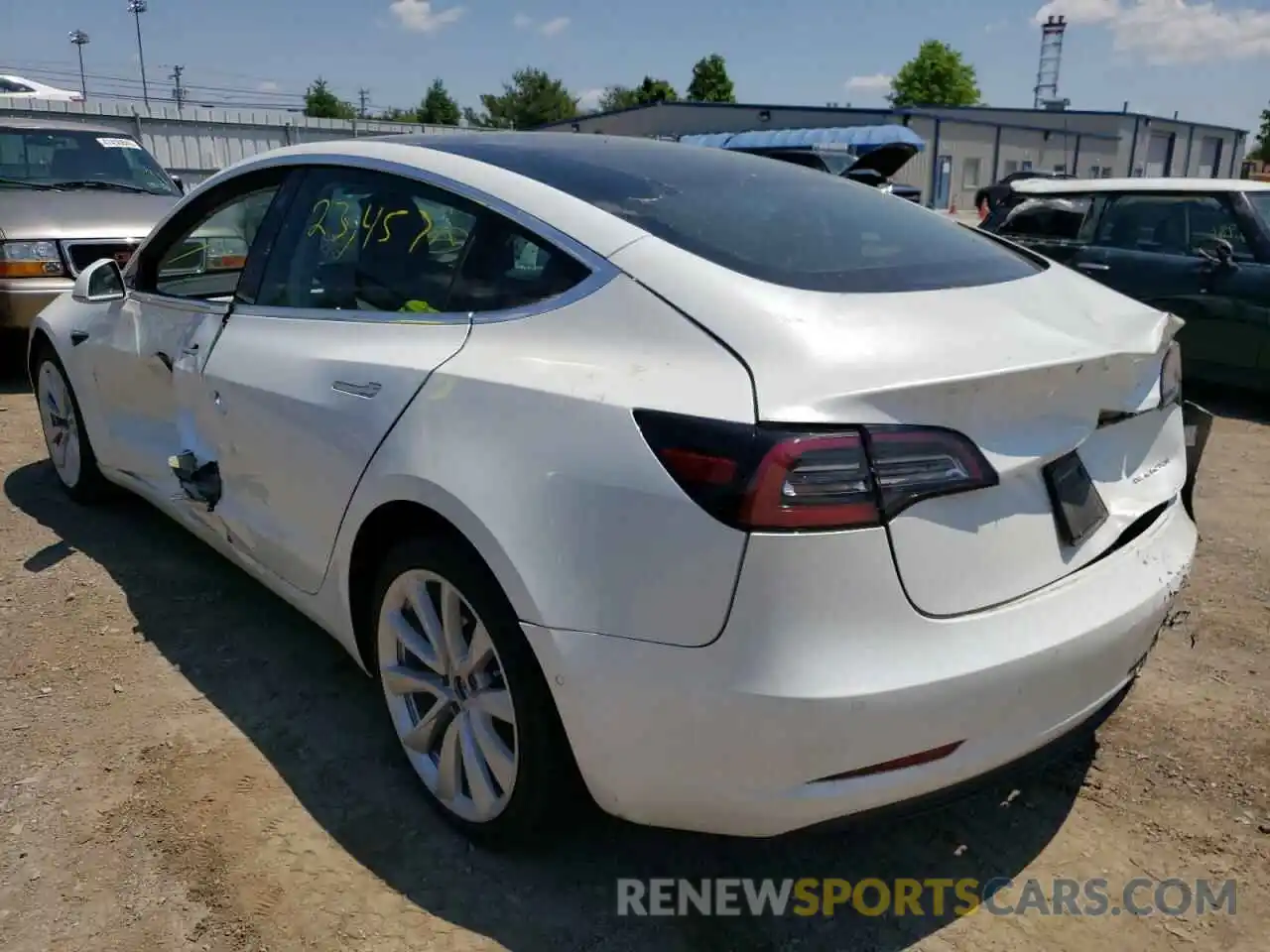 3 Photograph of a damaged car 5YJ3E1EB4LF512235 TESLA MODEL 3 2020