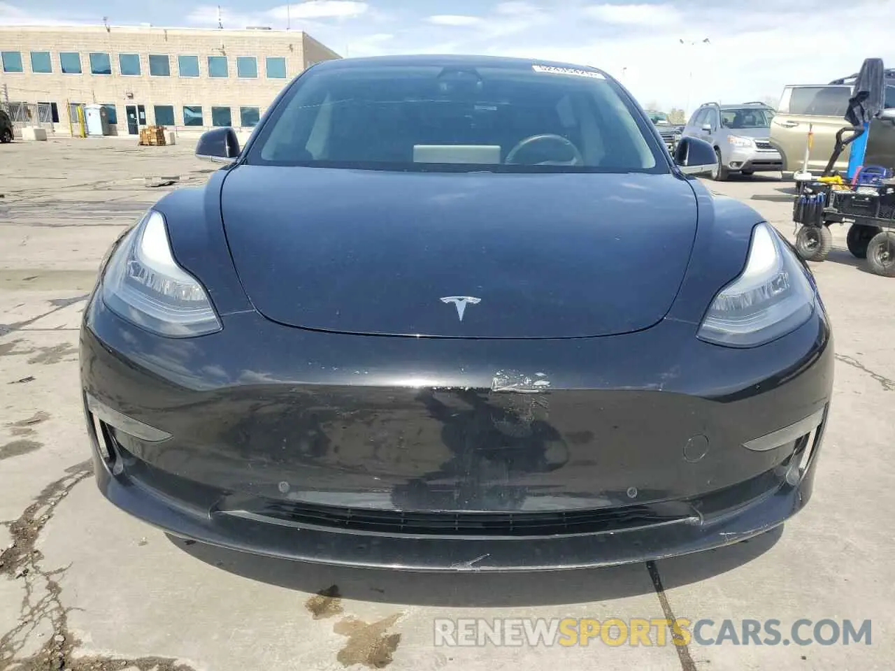 5 Photograph of a damaged car 5YJ3E1EB4LF599909 TESLA MODEL 3 2020