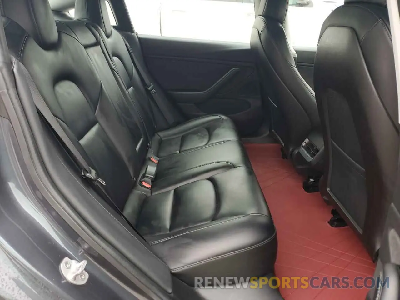 11 Photograph of a damaged car 5YJ3E1EB4LF616479 TESLA MODEL 3 2020