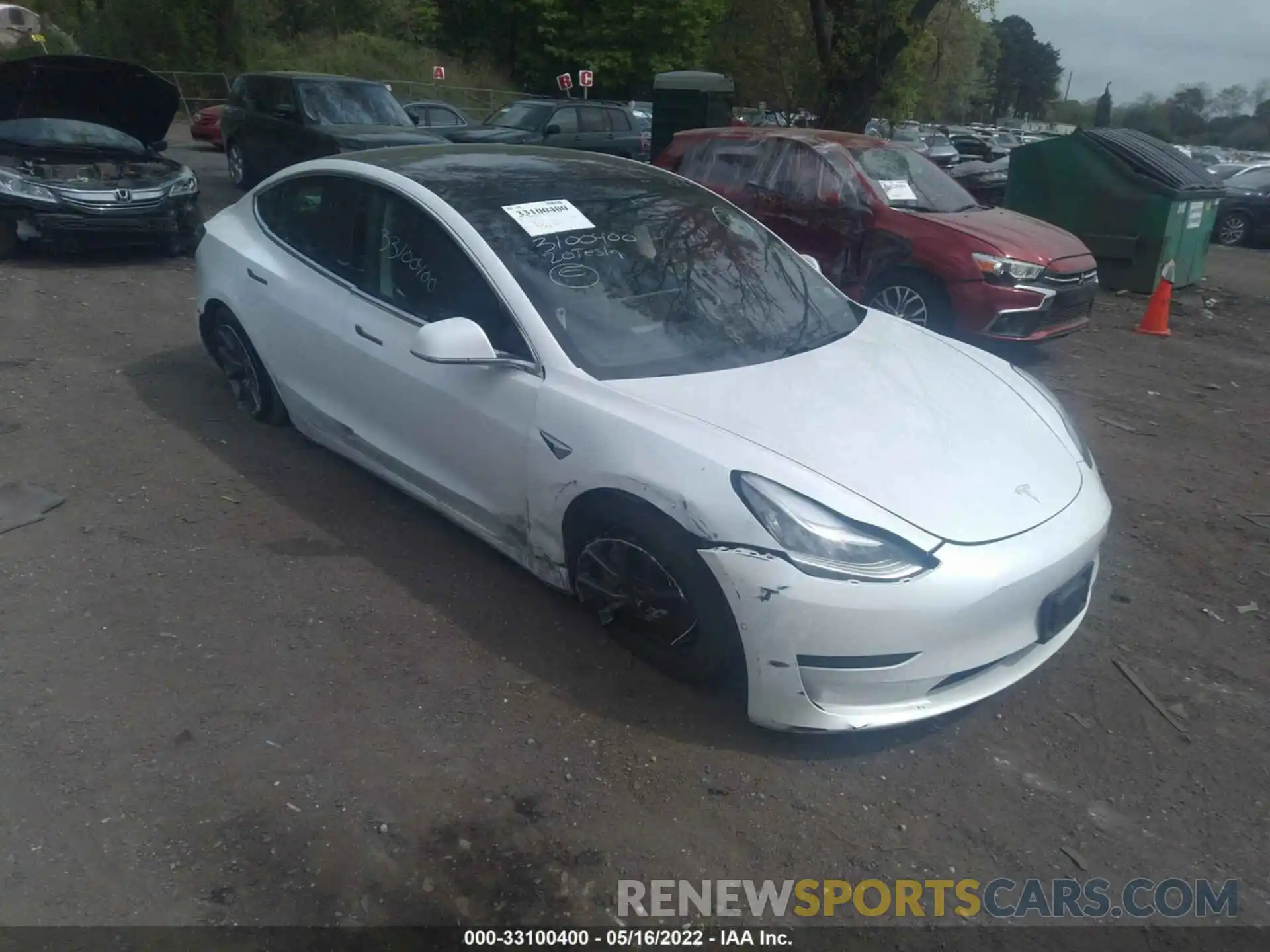 1 Photograph of a damaged car 5YJ3E1EB4LF618569 TESLA MODEL 3 2020