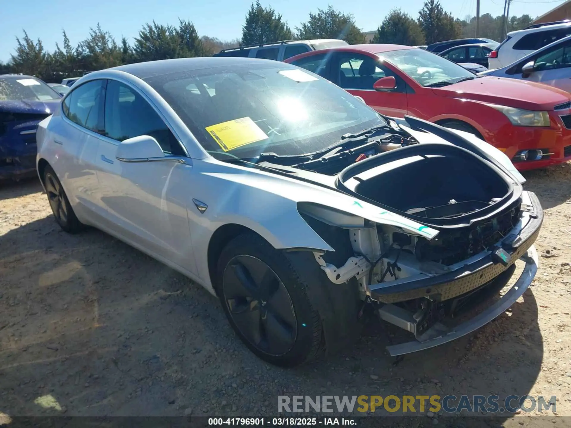 1 Photograph of a damaged car 5YJ3E1EB4LF619026 TESLA MODEL 3 2020