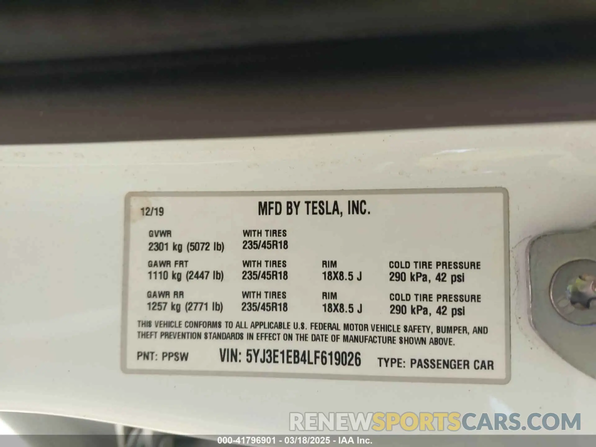 8 Photograph of a damaged car 5YJ3E1EB4LF619026 TESLA MODEL 3 2020