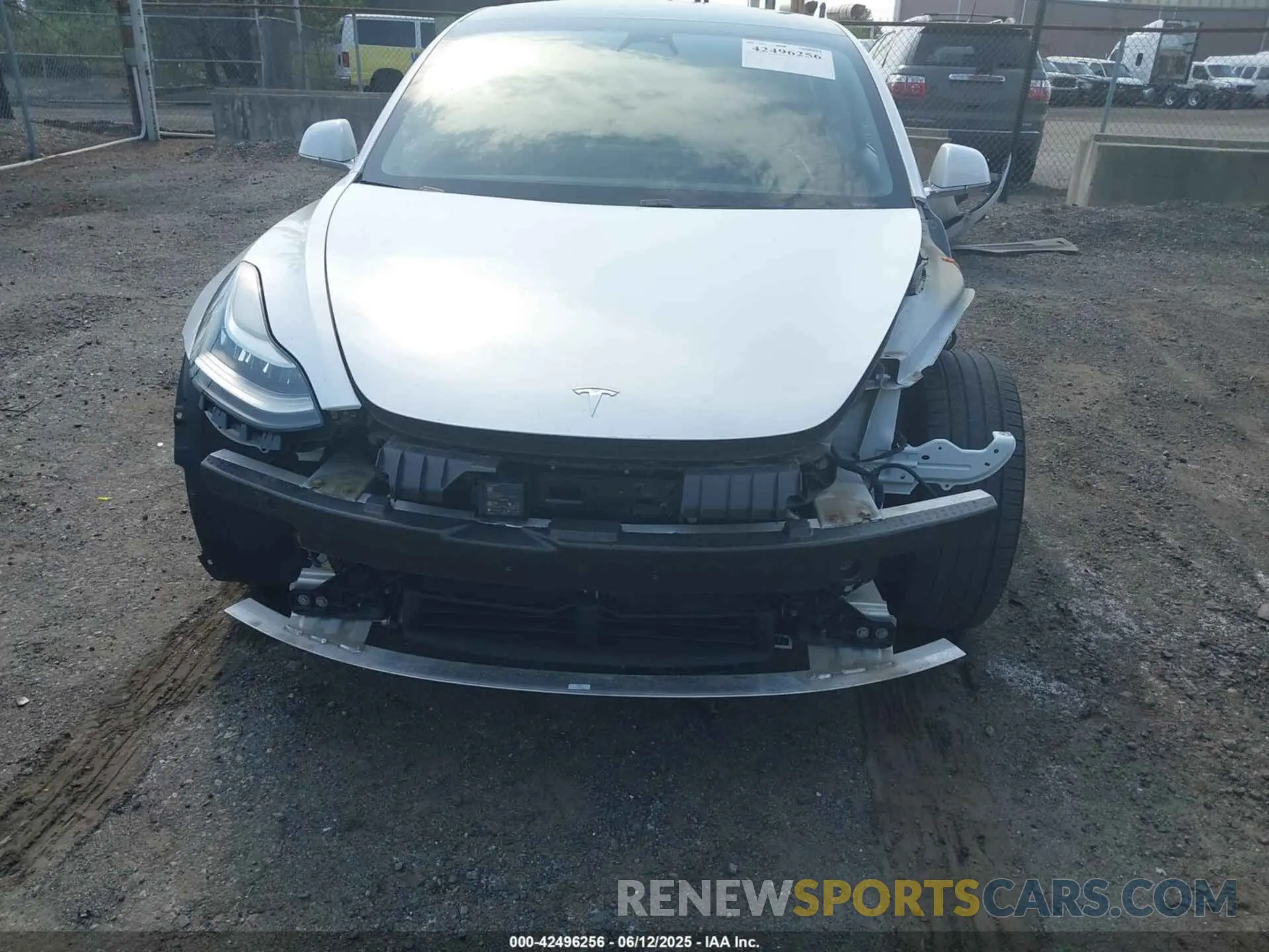 6 Photograph of a damaged car 5YJ3E1EB4LF637090 TESLA MODEL 3 2020