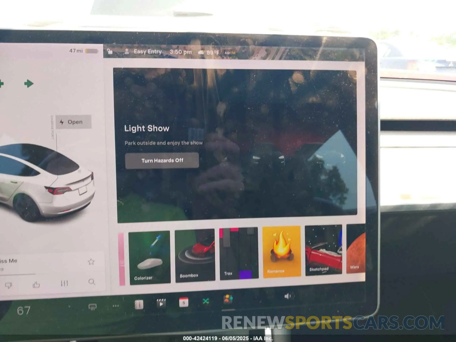 18 Photograph of a damaged car 5YJ3E1EB4LF637770 TESLA MODEL 3 2020