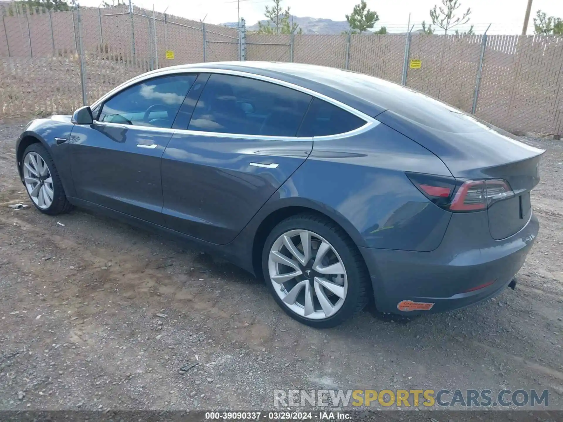 3 Photograph of a damaged car 5YJ3E1EB4LF638076 TESLA MODEL 3 2020