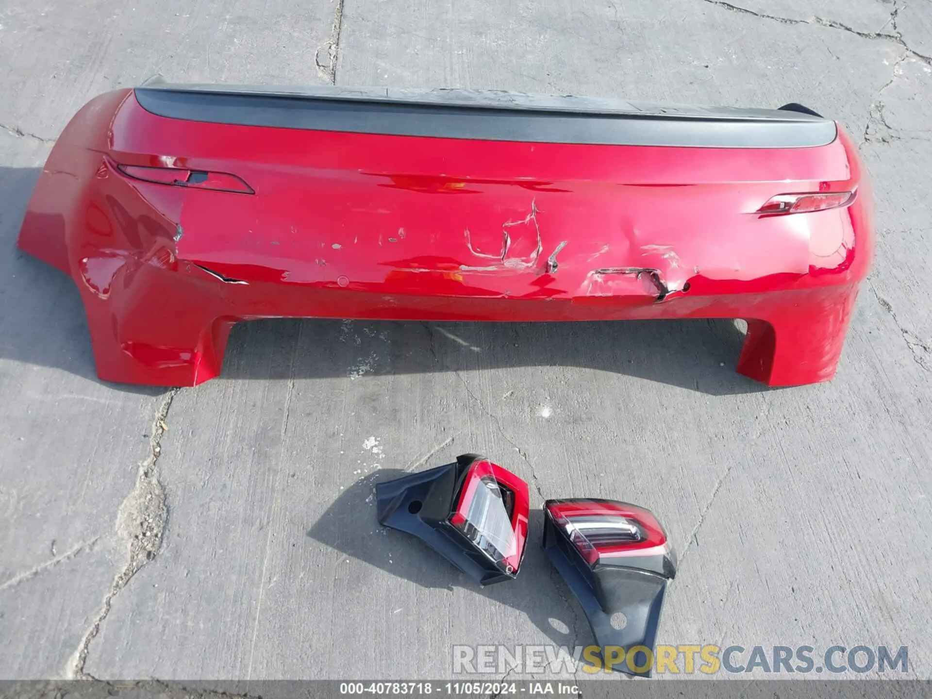 12 Photograph of a damaged car 5YJ3E1EB4LF648011 TESLA MODEL 3 2020