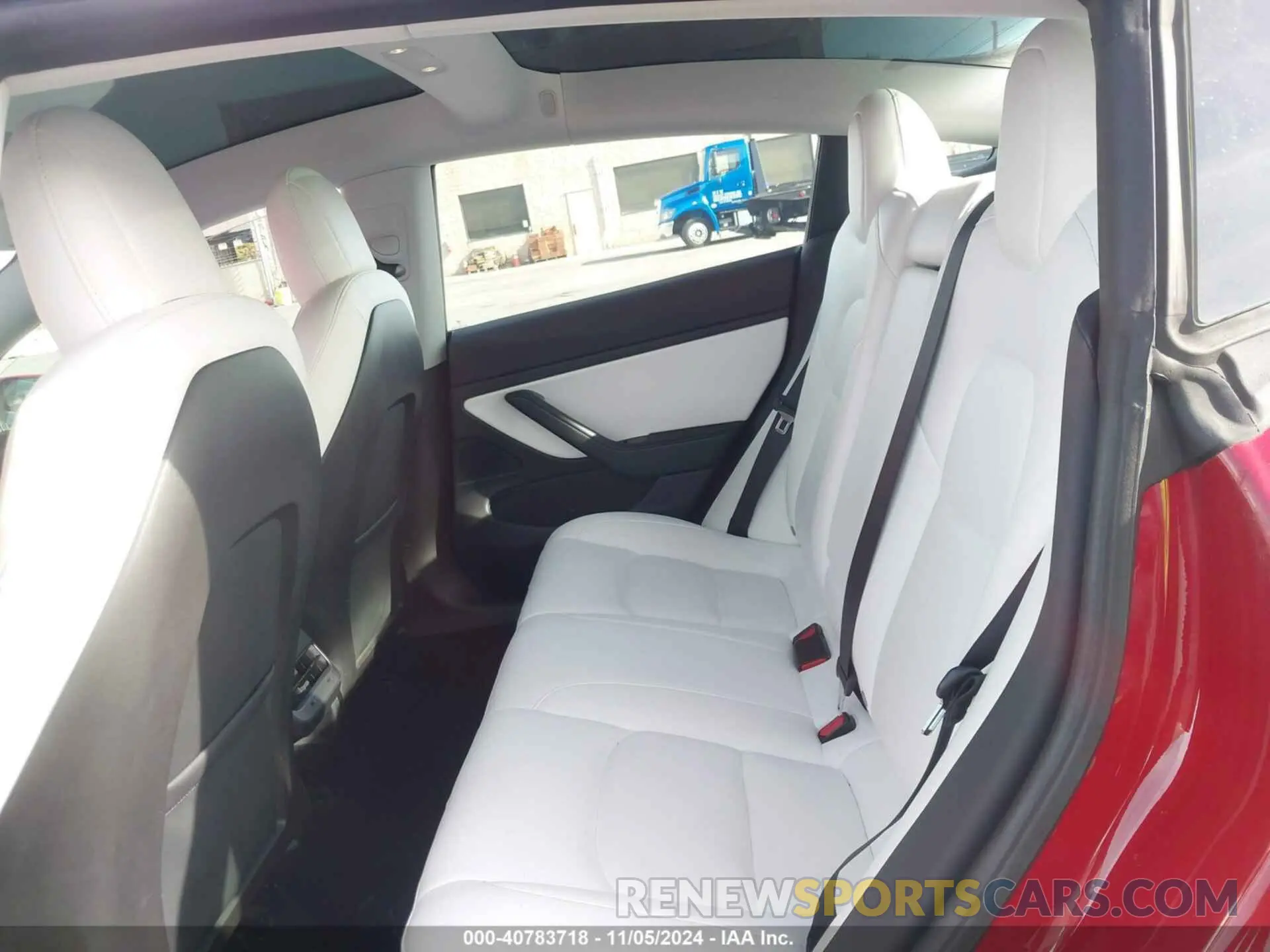 8 Photograph of a damaged car 5YJ3E1EB4LF648011 TESLA MODEL 3 2020