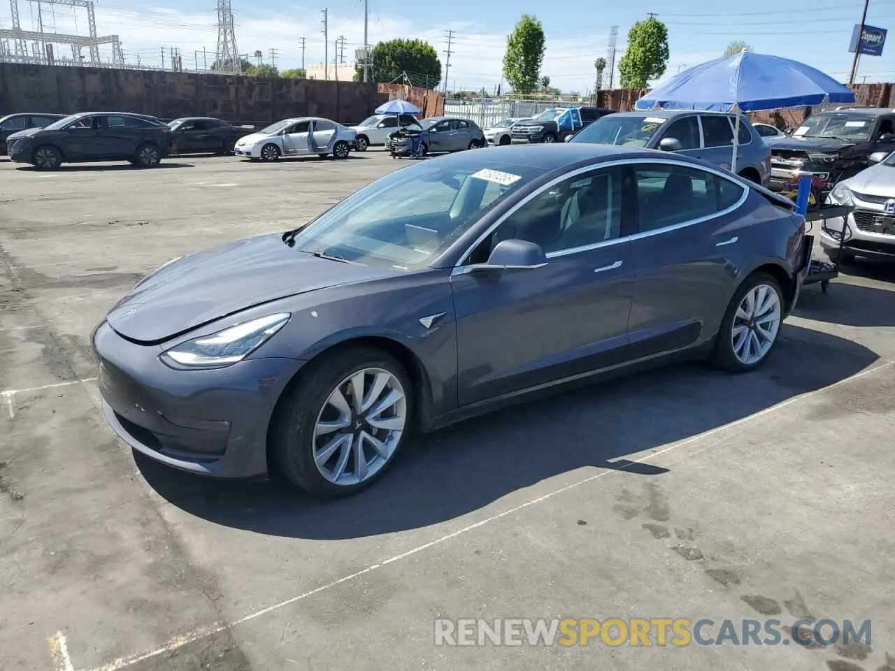 1 Photograph of a damaged car 5YJ3E1EB4LF650955 TESLA MODEL 3 2020