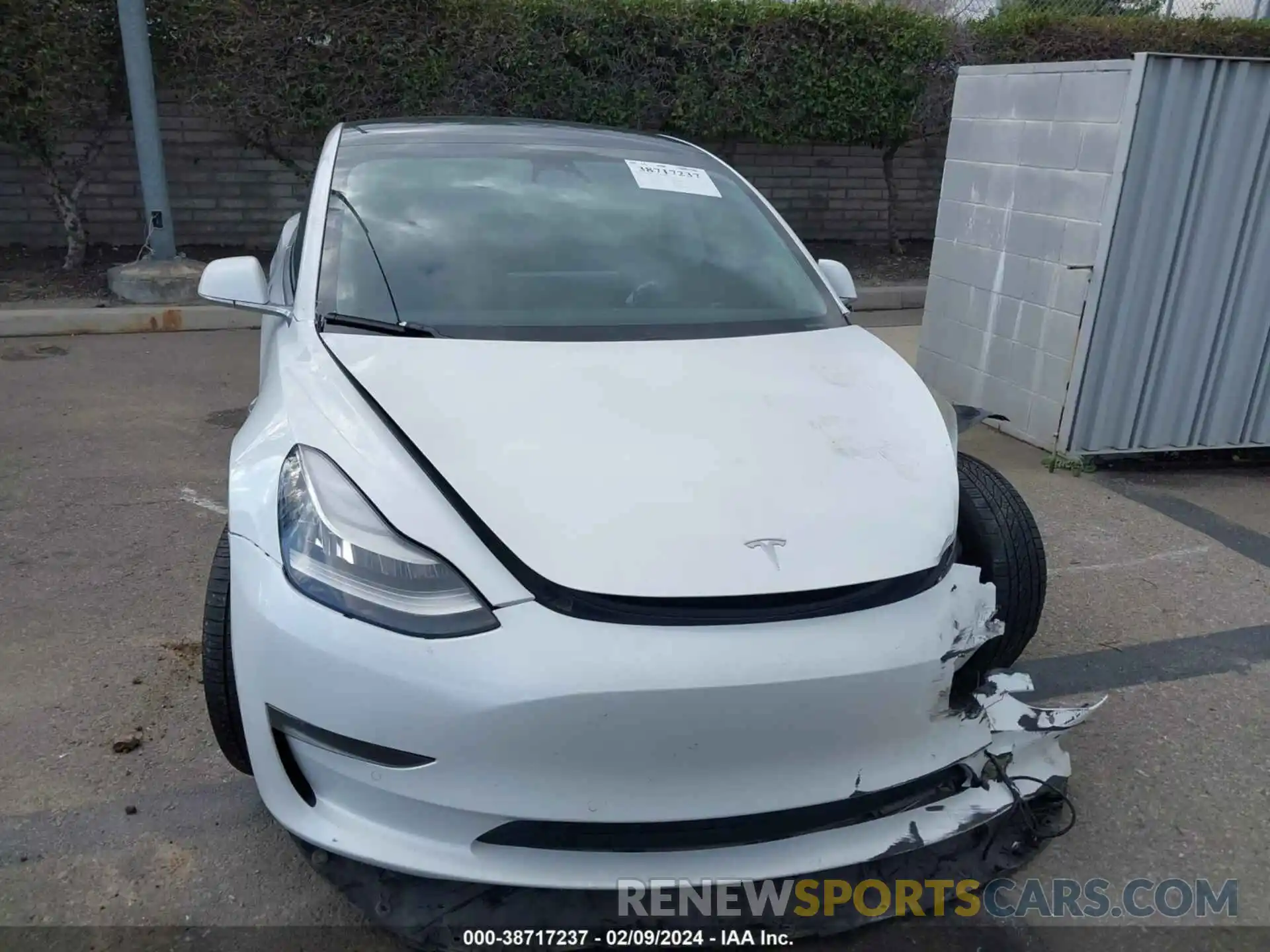 12 Photograph of a damaged car 5YJ3E1EB4LF651233 TESLA MODEL 3 2020